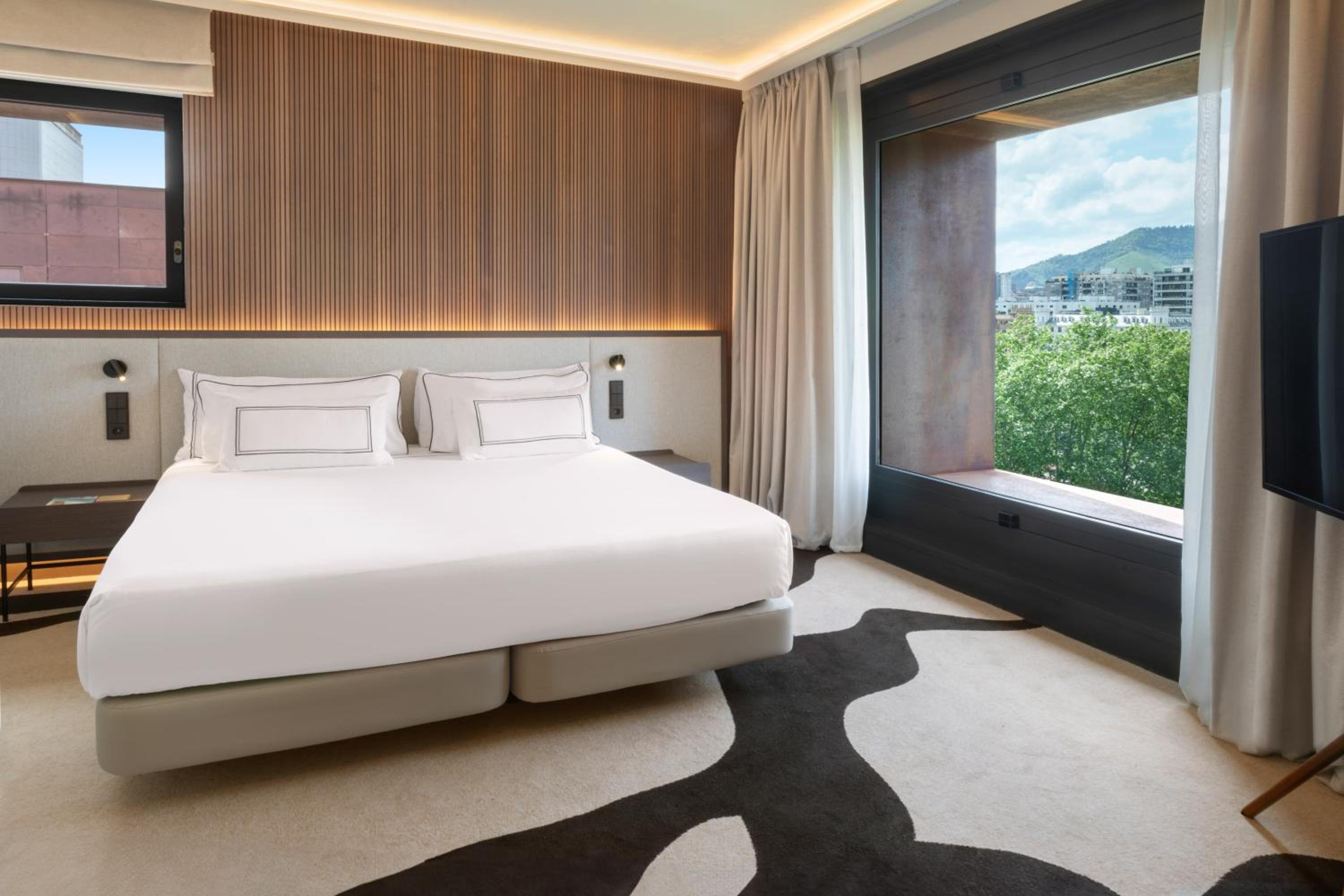 Suite The Level photo 3