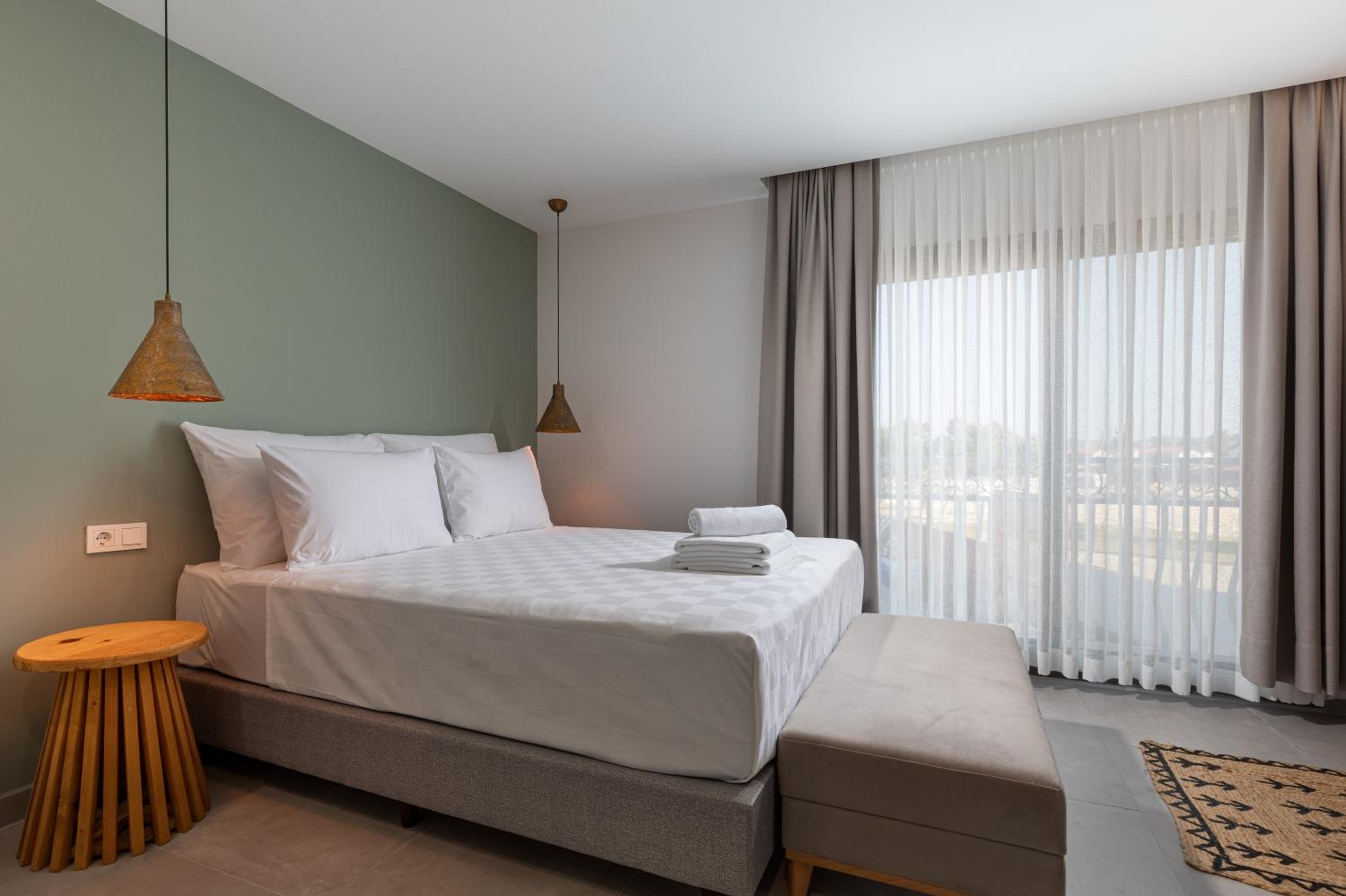 Deluxe Double Room - Photo 2