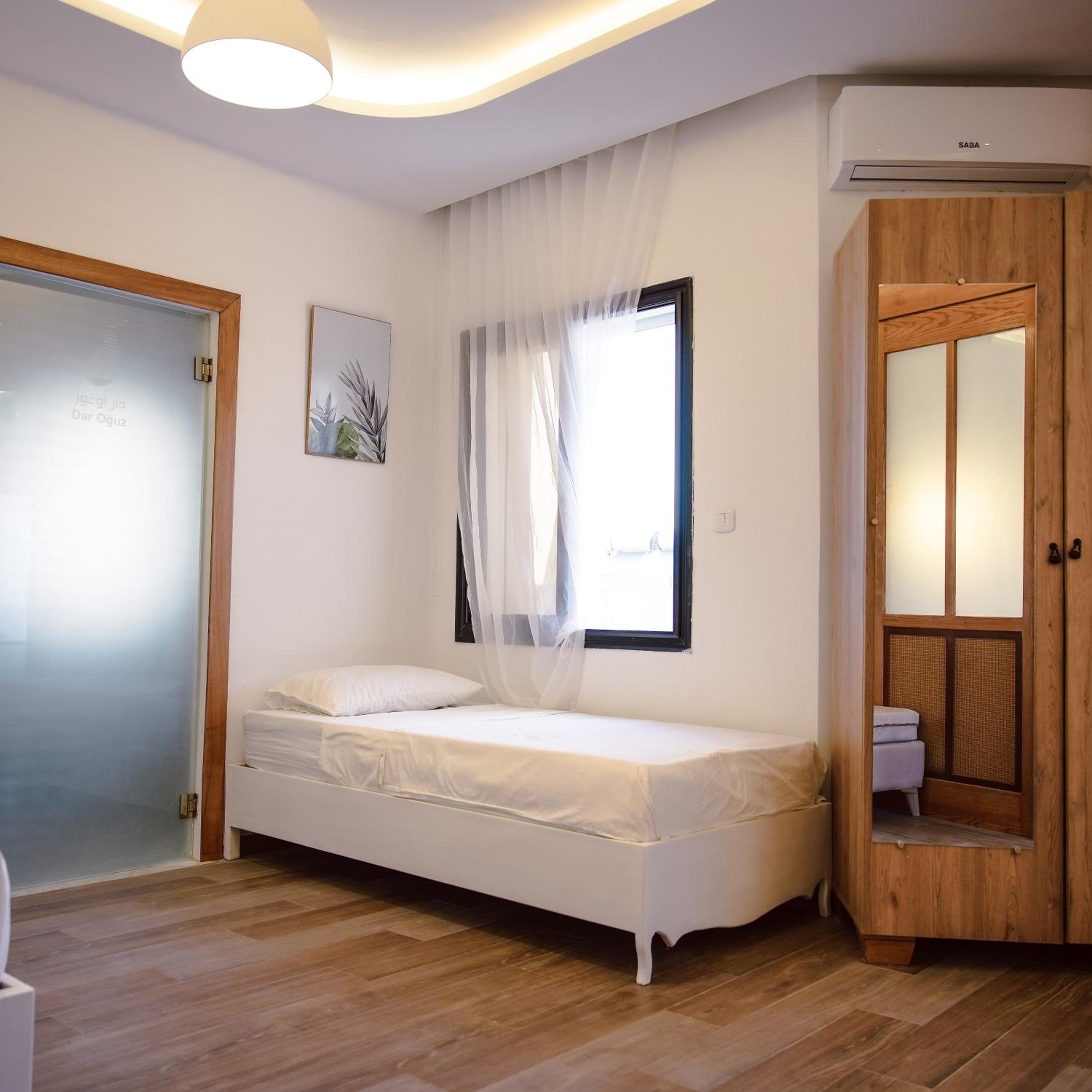 Deluxe Suite with Sea View photo 3