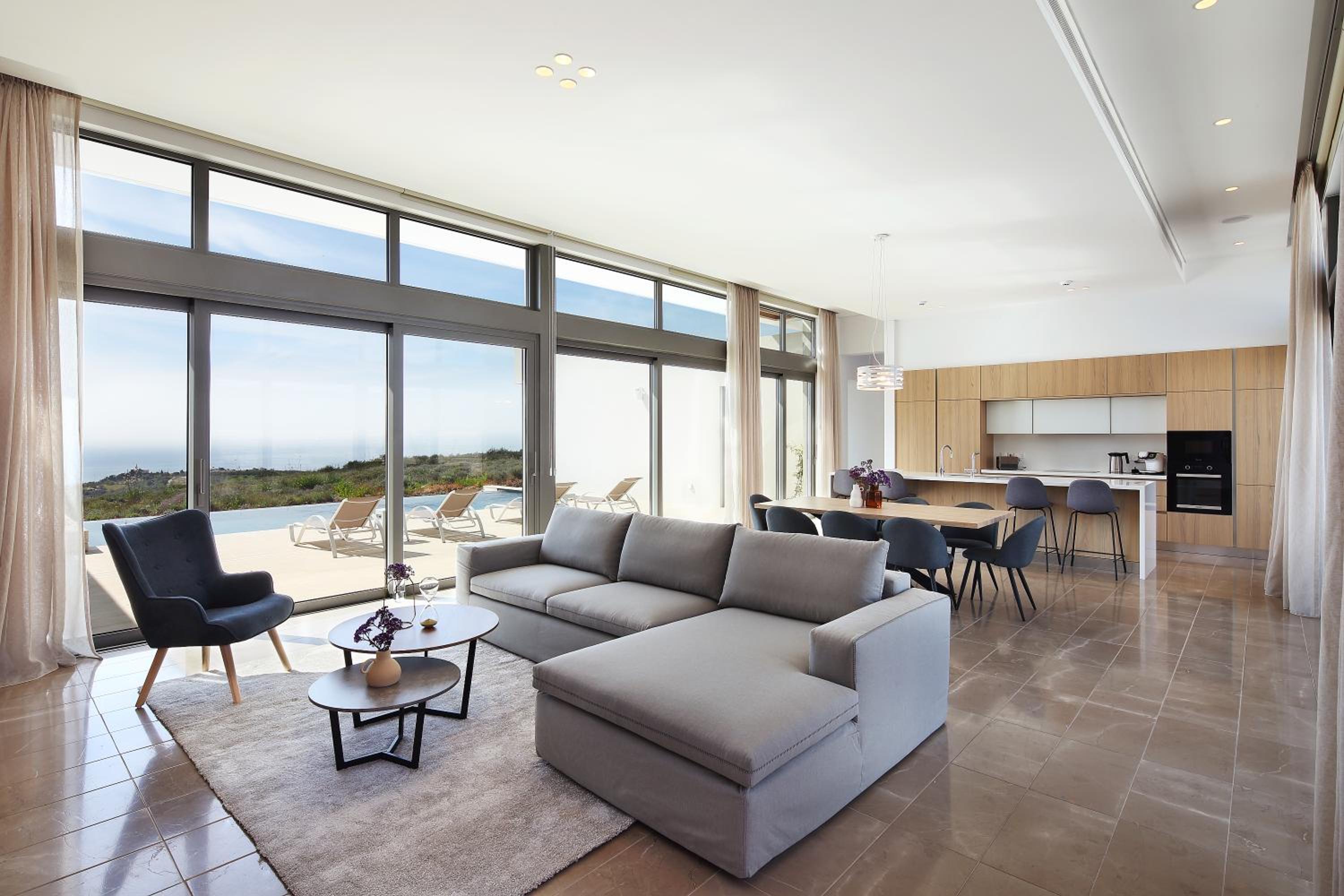 Artemis Residence photo 1