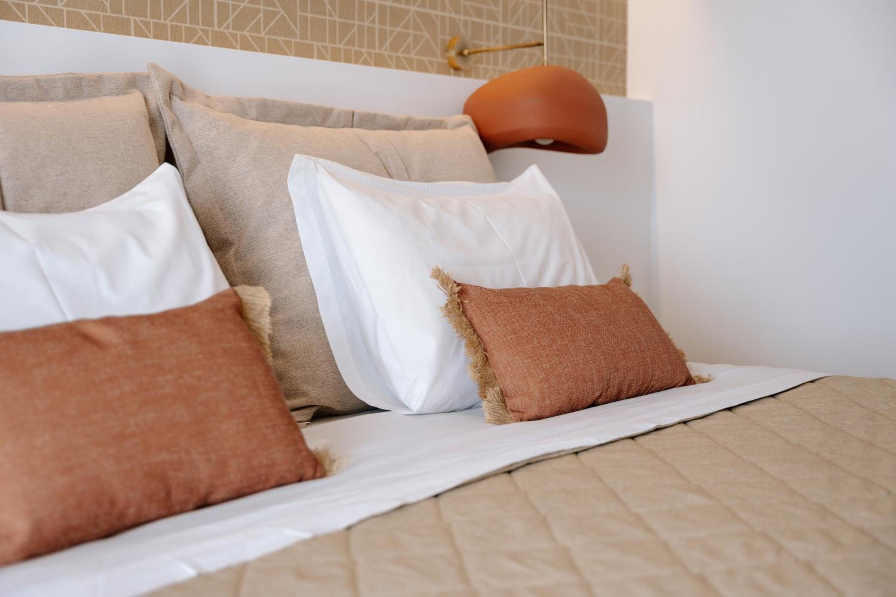 Premium Double Room with Sea View - Photo 3