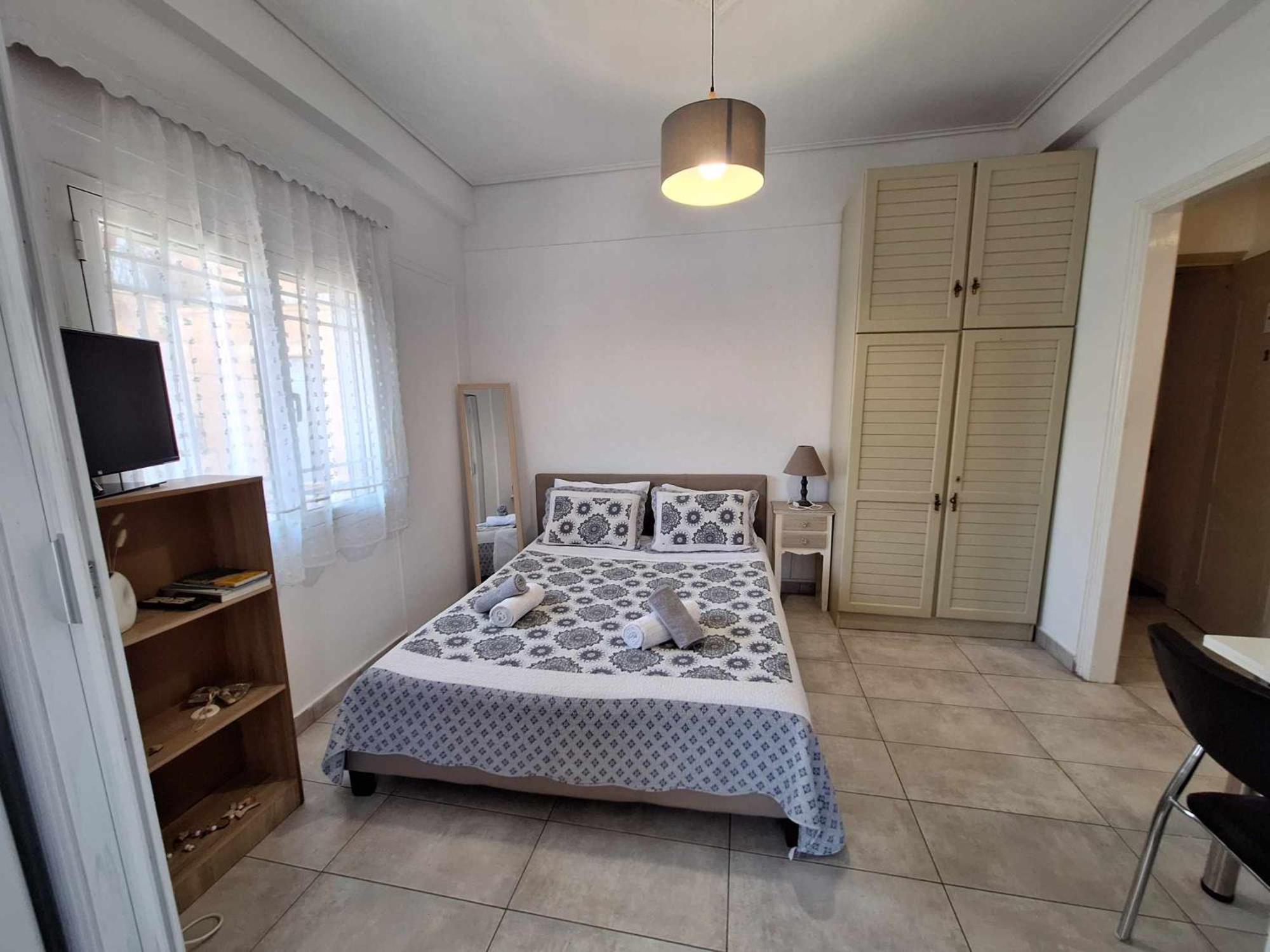 Studio Apartment with One Double Bed photo 1