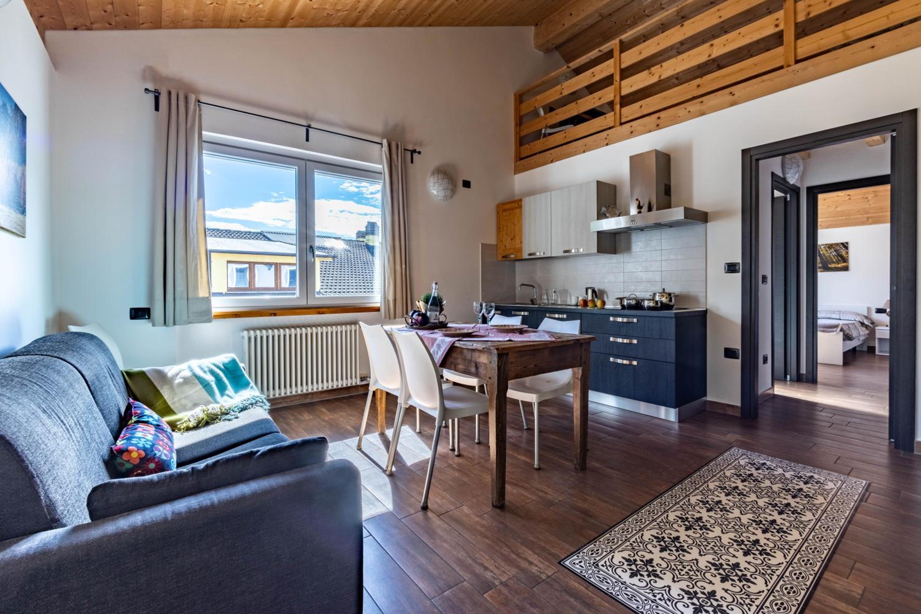 One-Bedroom Apartment - Split Level - Photo 27