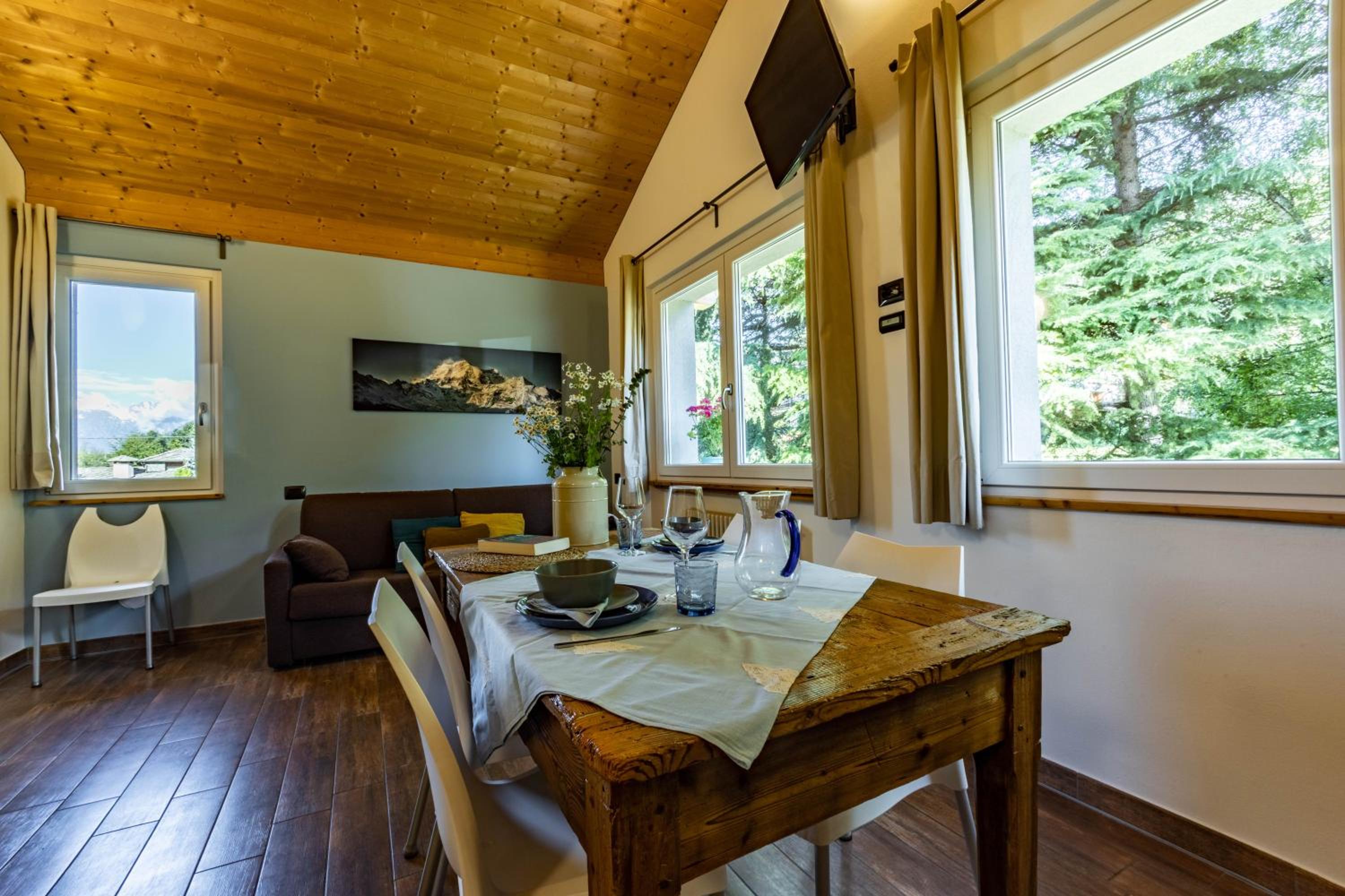 One-Bedroom Apartment - Split Level - Photo 23