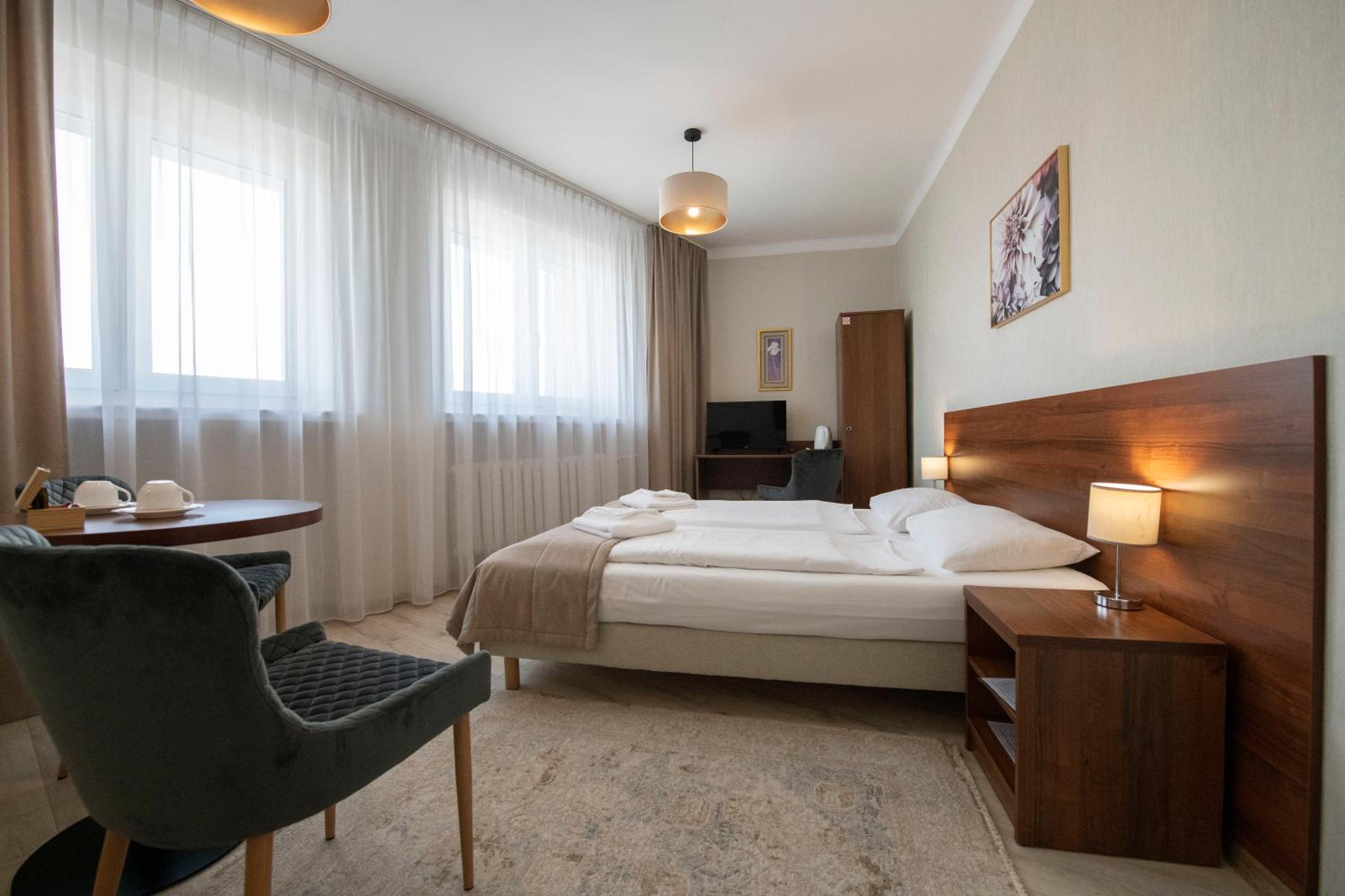 Standard King Room