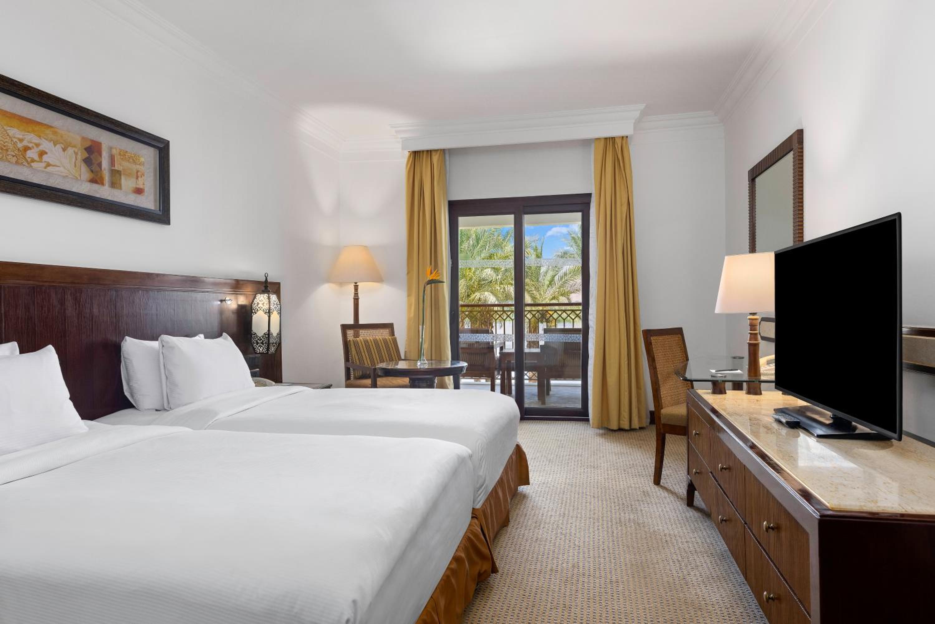 Deluxe Room Twin Bed