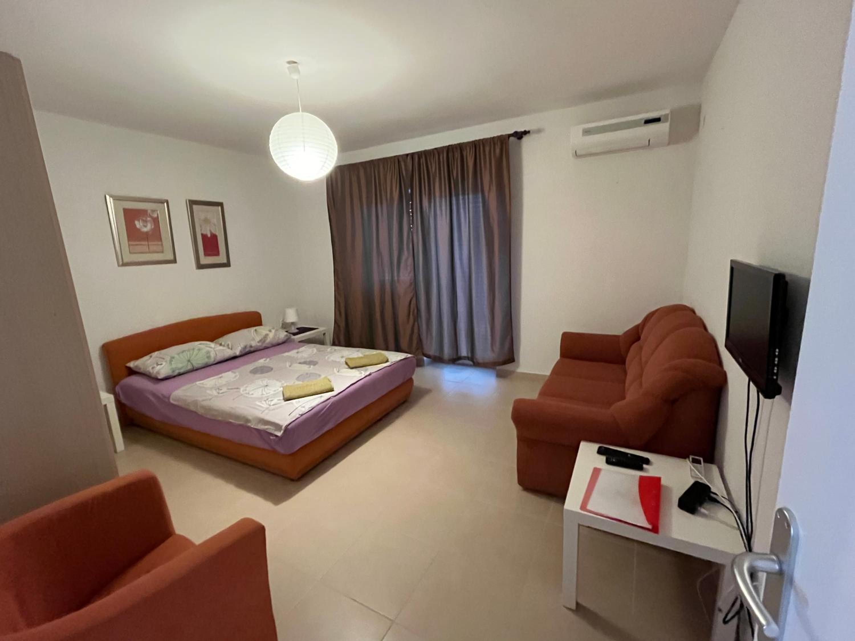 One-Bedroom Apartment with Terrace