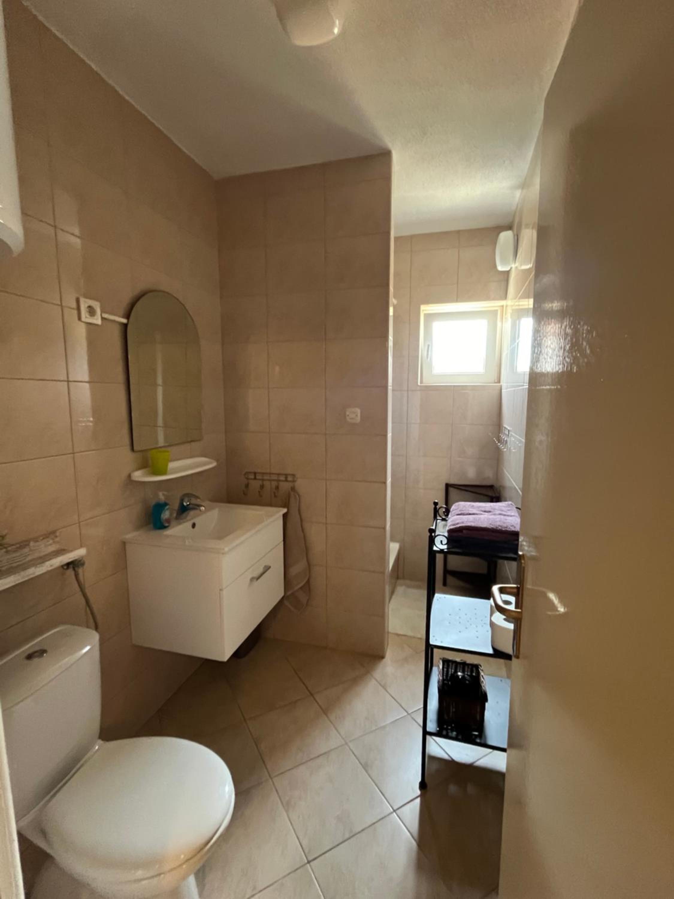 One-Bedroom Apartment with Terrace (4 Adults) - Photo 15