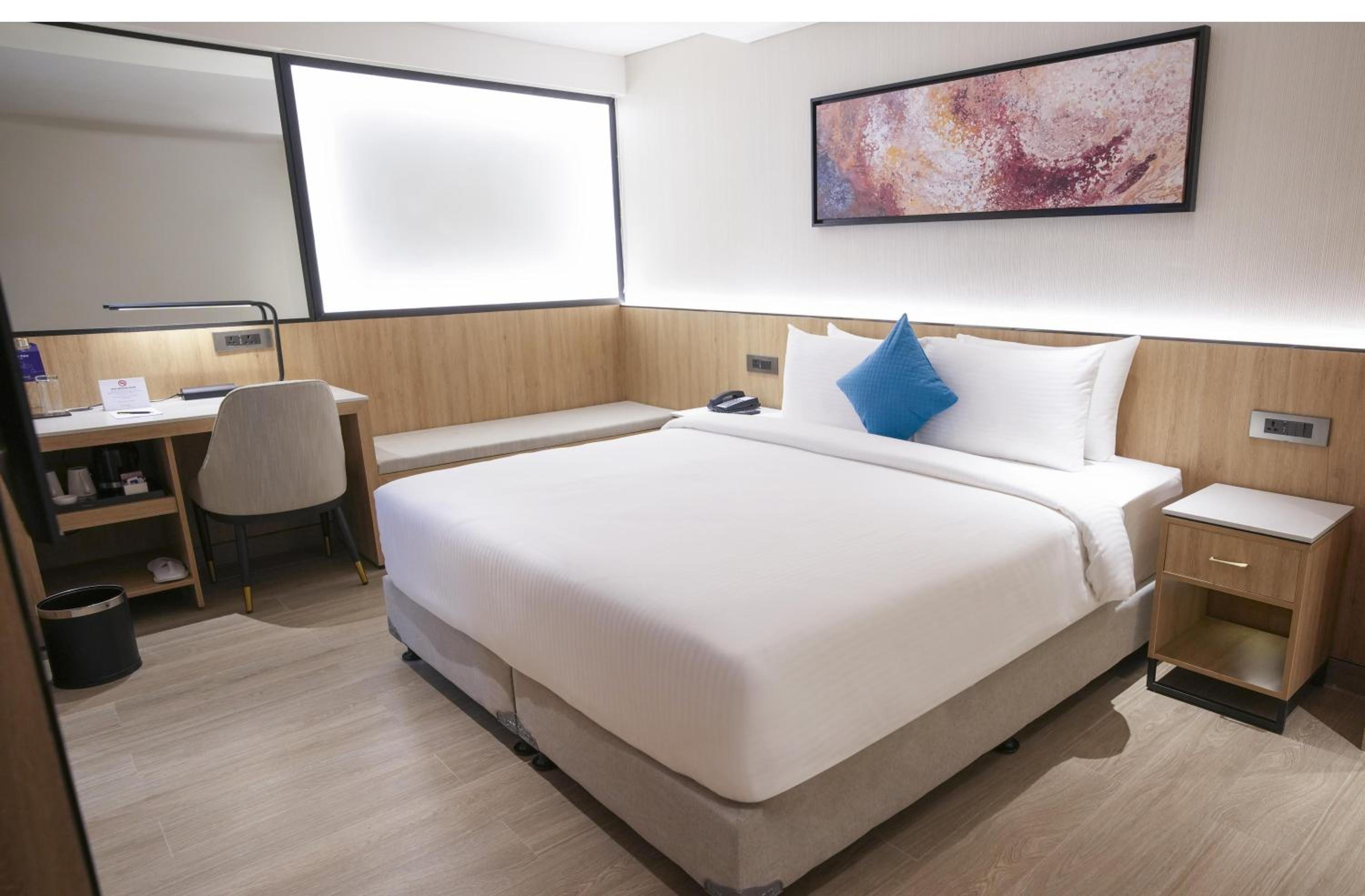 Day Use Room - 6 hour Transit Day Use only between time 0800hrs to 2100hrs.