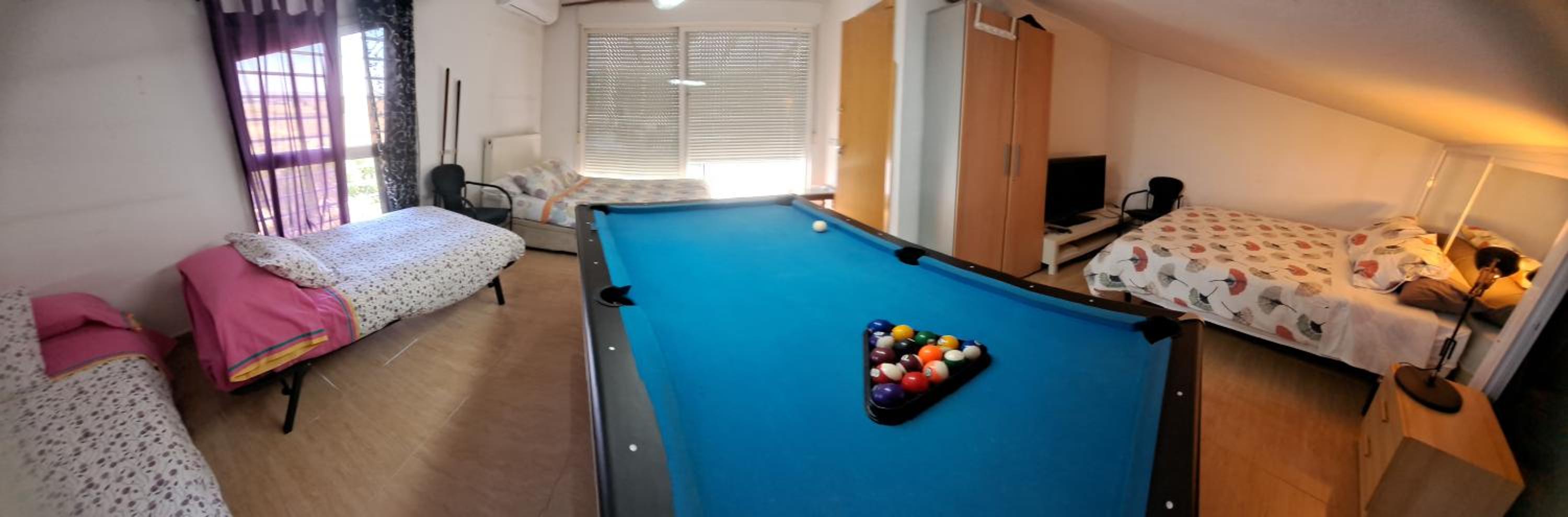 Habitación familiar con baño privado