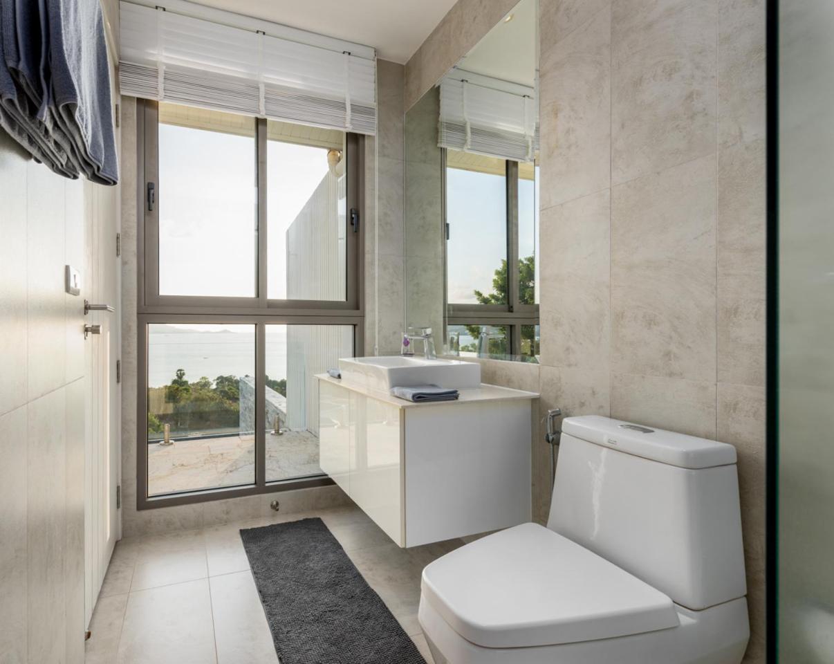 Villa photo 2