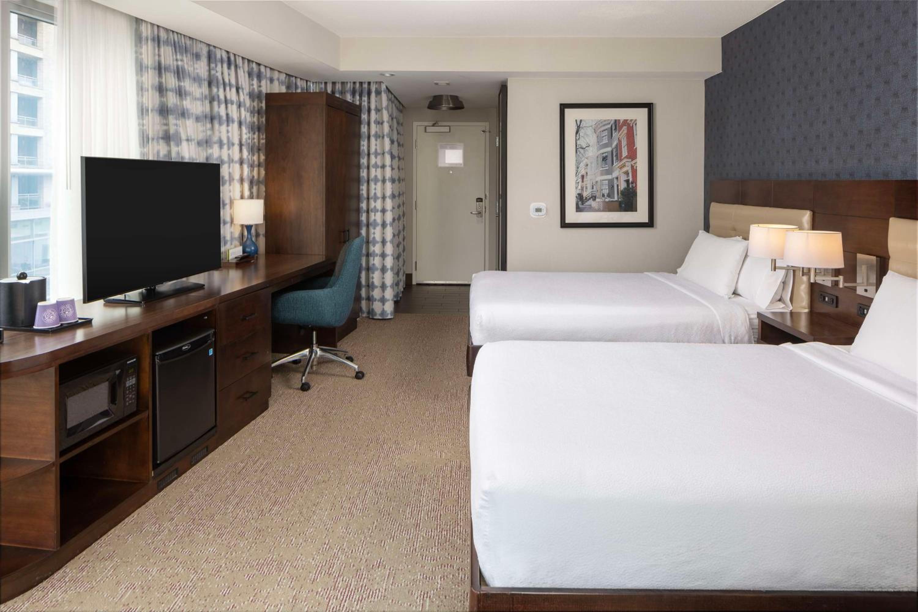Corner Queen Room with Two Queen Beds photo 1