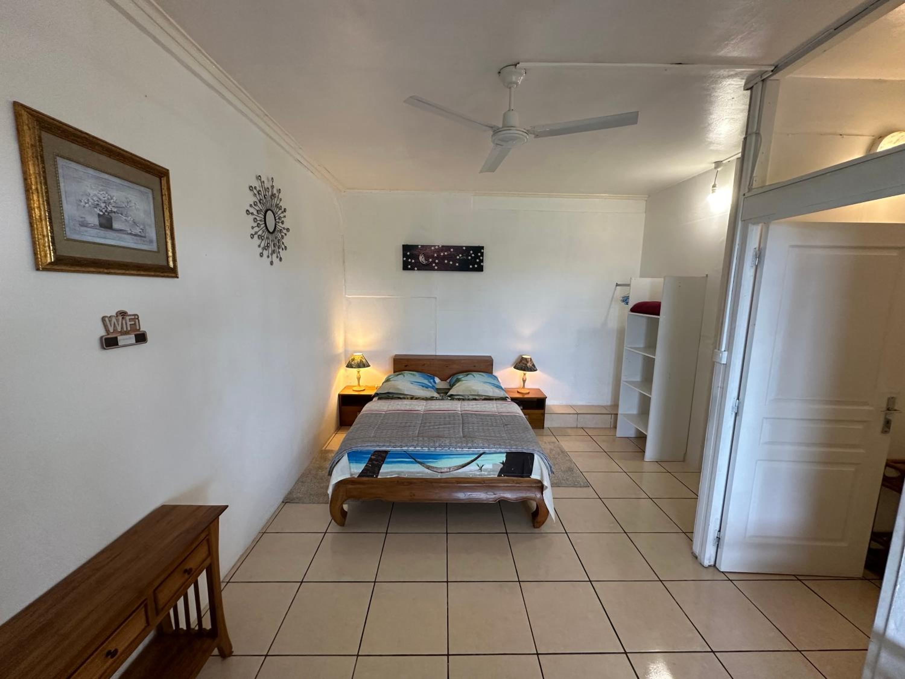 Double Room - Photo 11