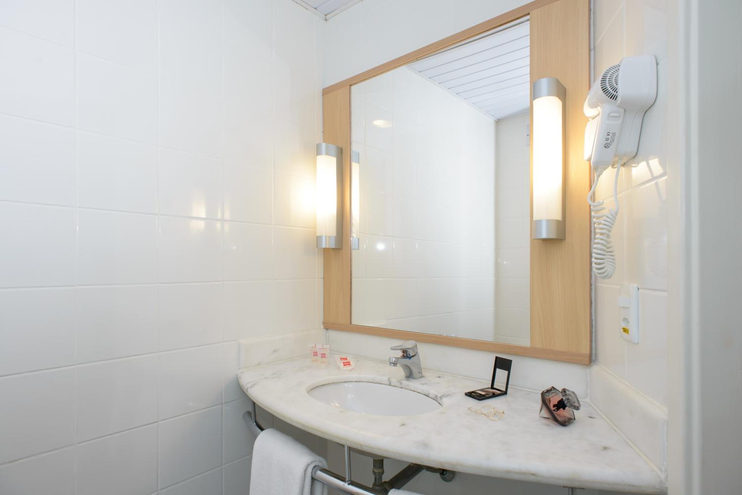 Standard Apartment - Photo 6