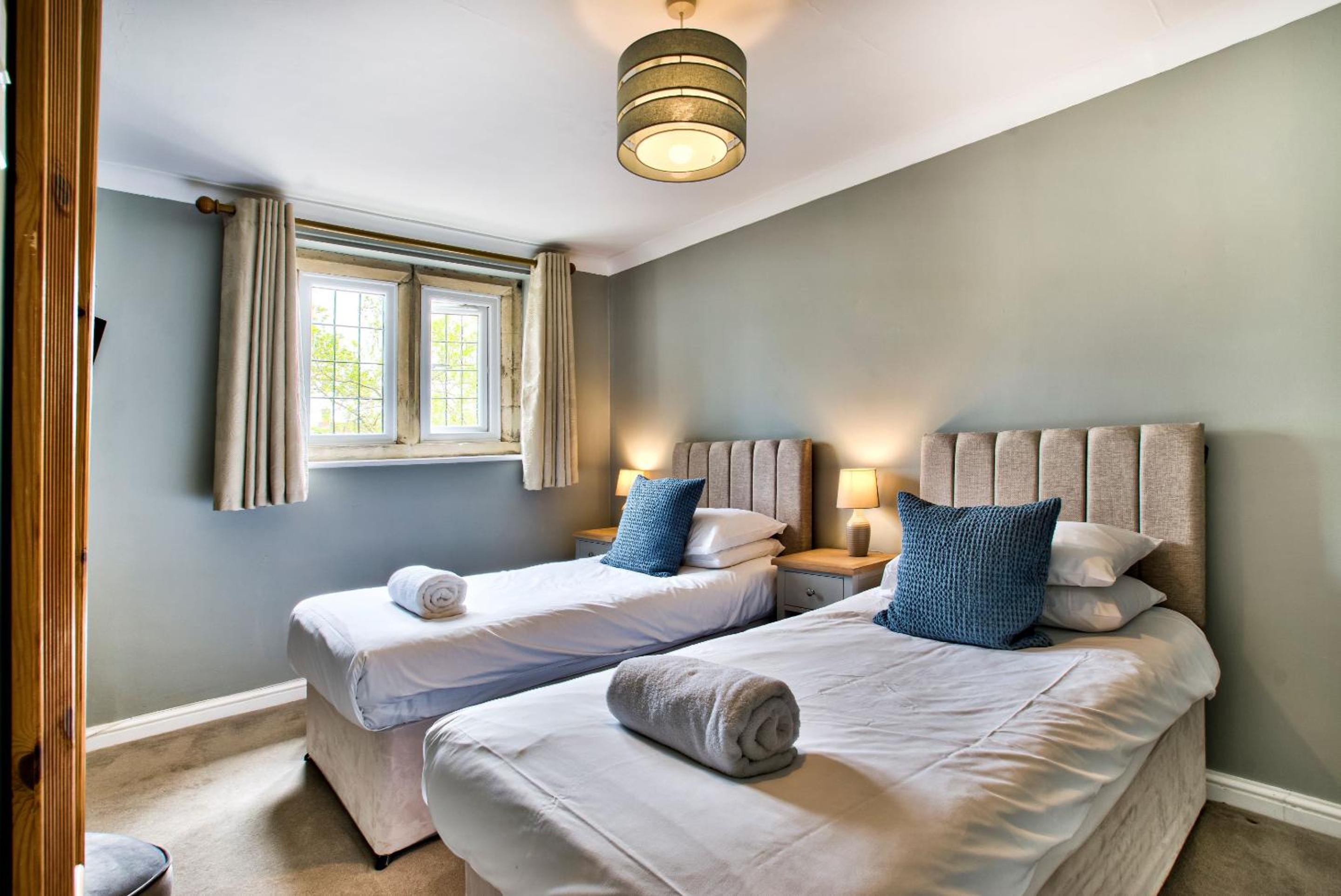 Superior Twin Room - Photo 1