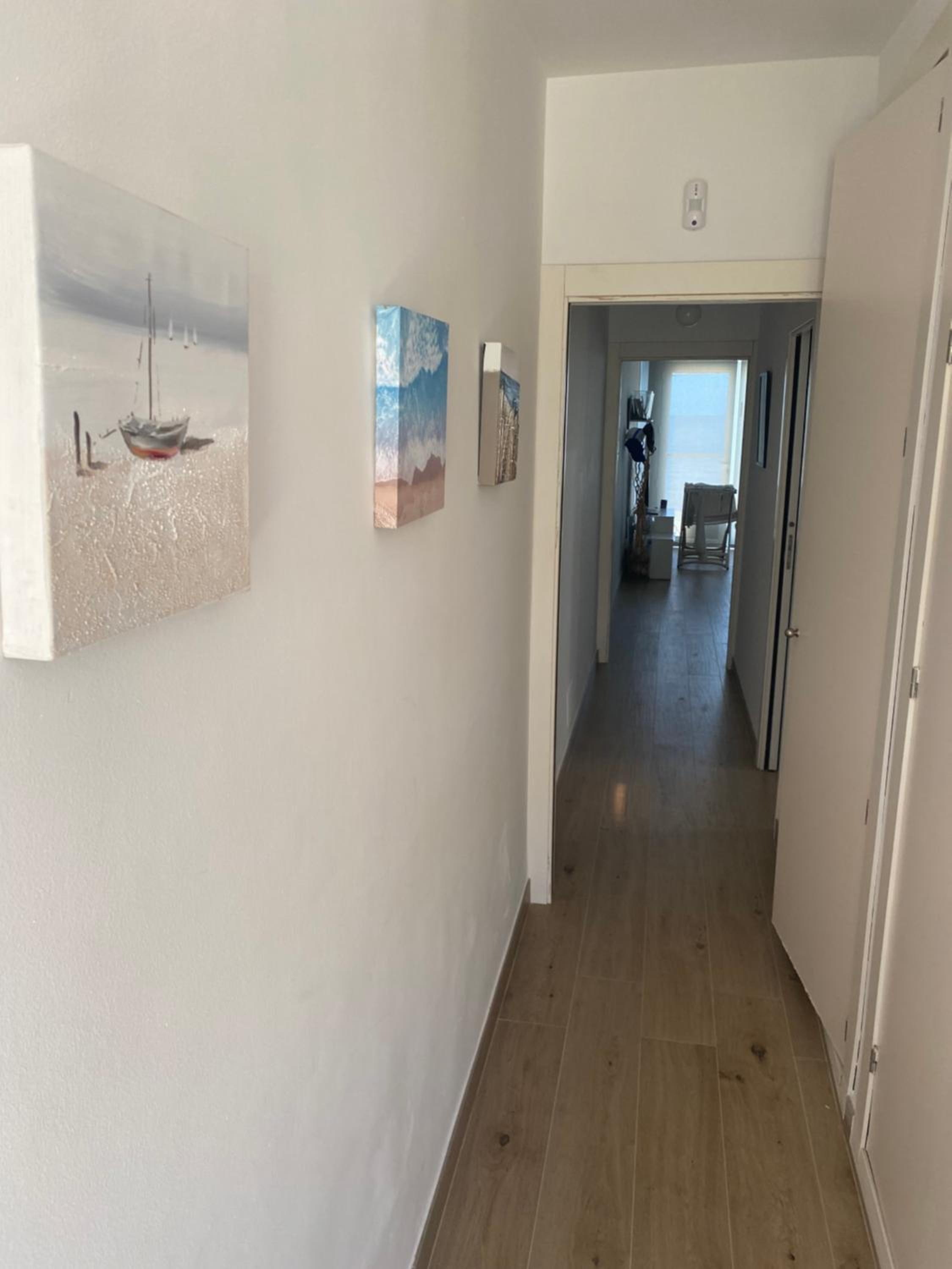 Apartamento de dos habitaciones con vista al mar