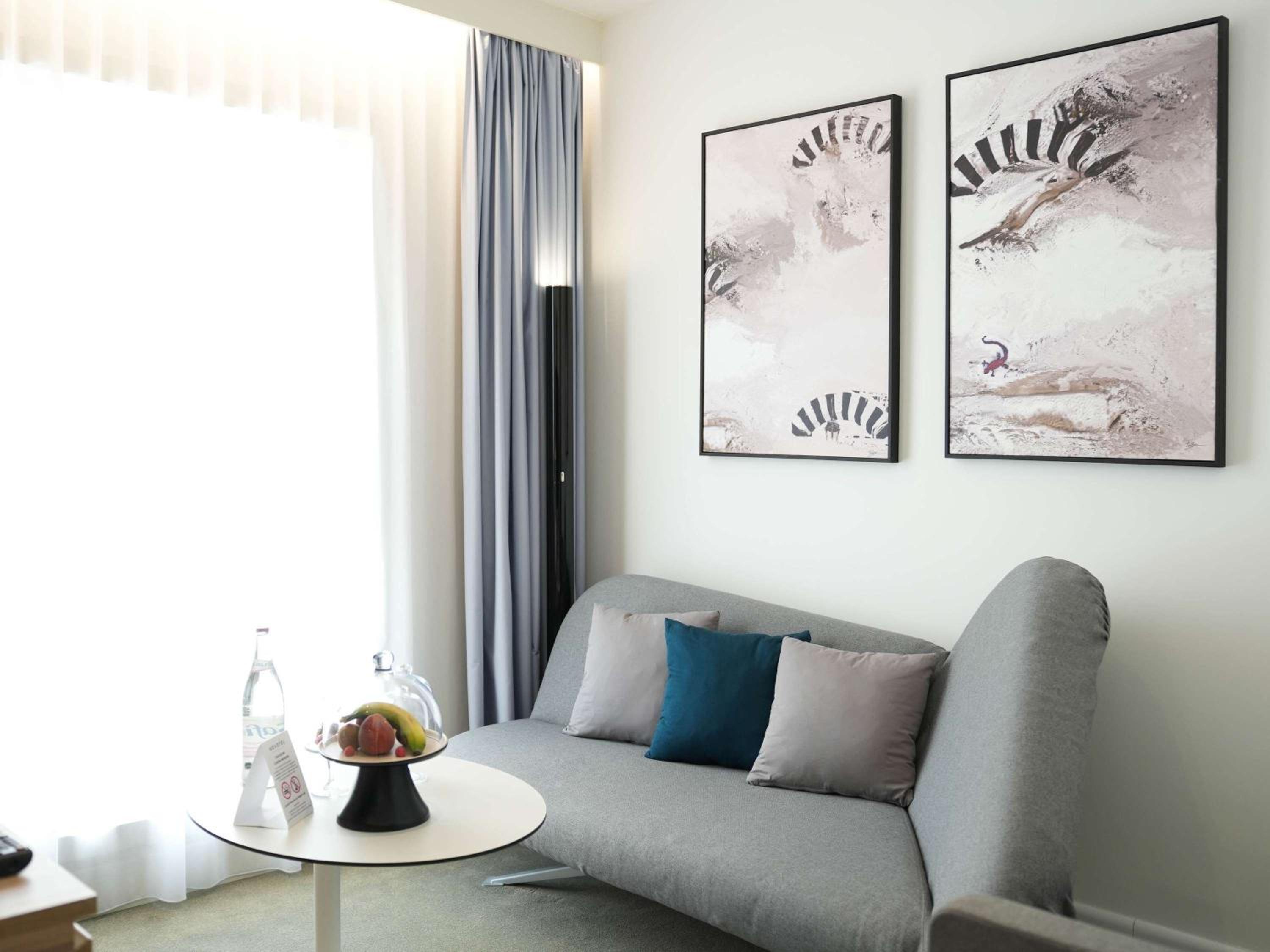Superior Double Room with Sofa - Photo 4