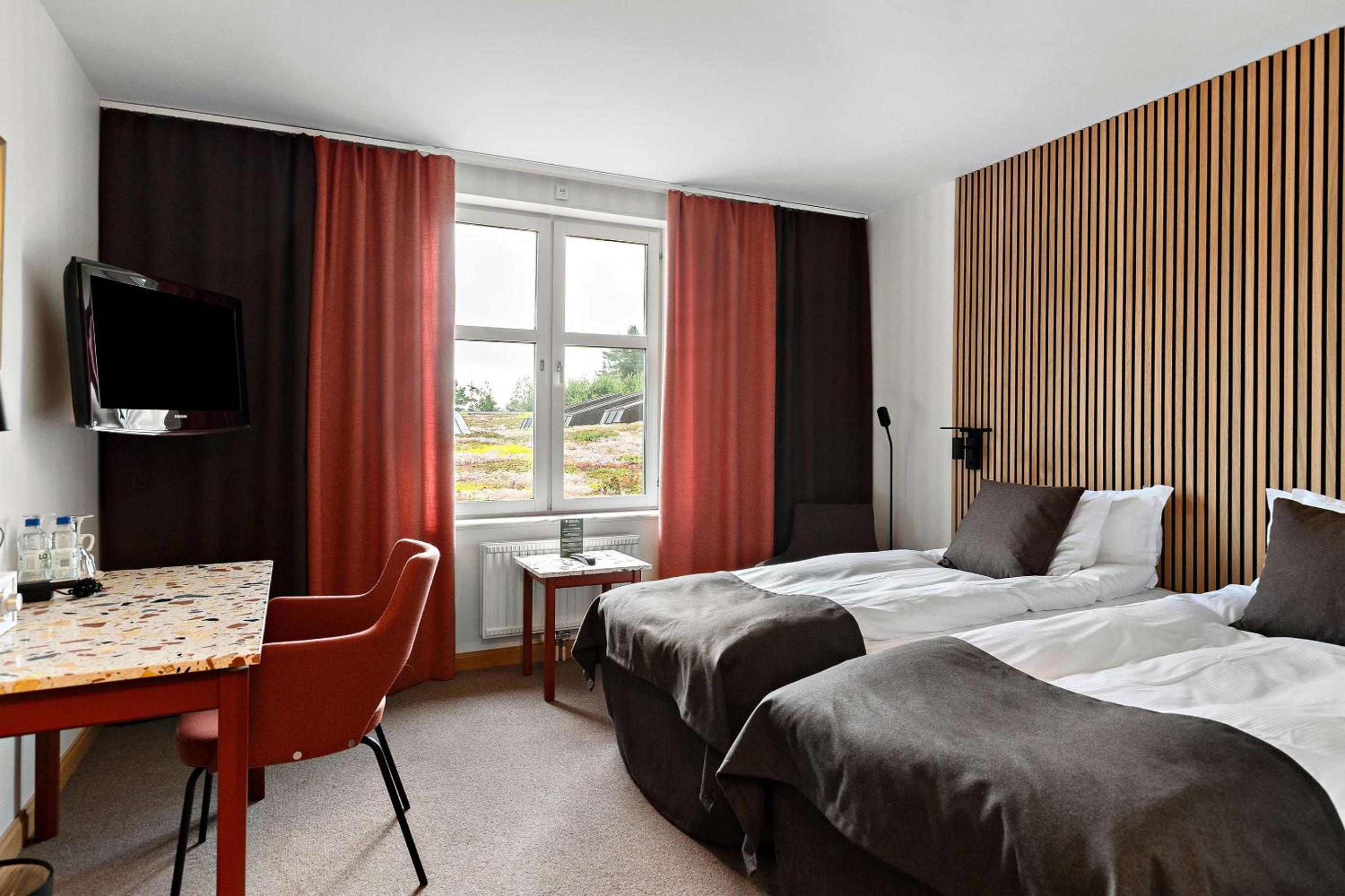 Superior Twin Room - Non-Smoking photo 1