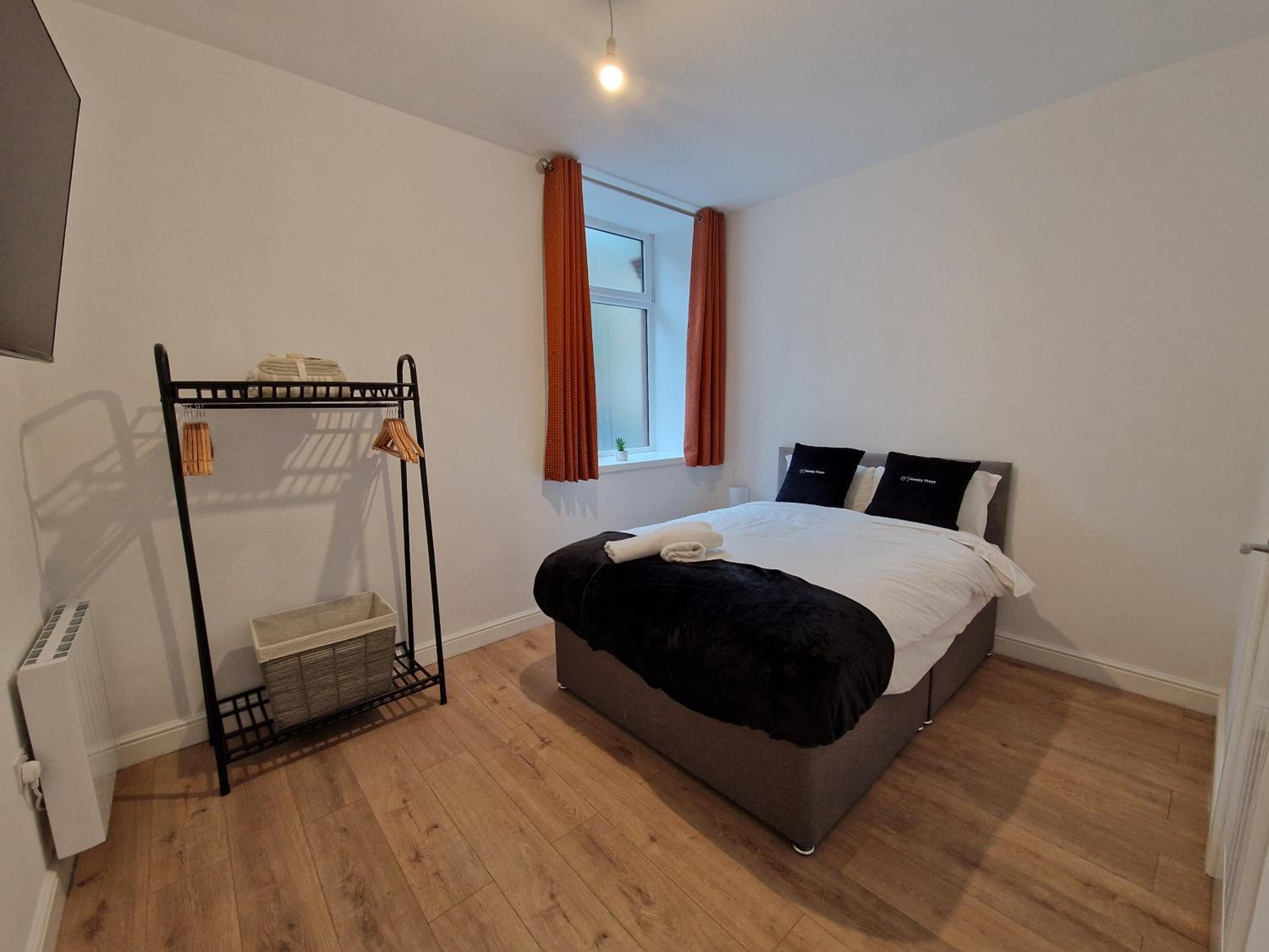 Apartment photo 2
