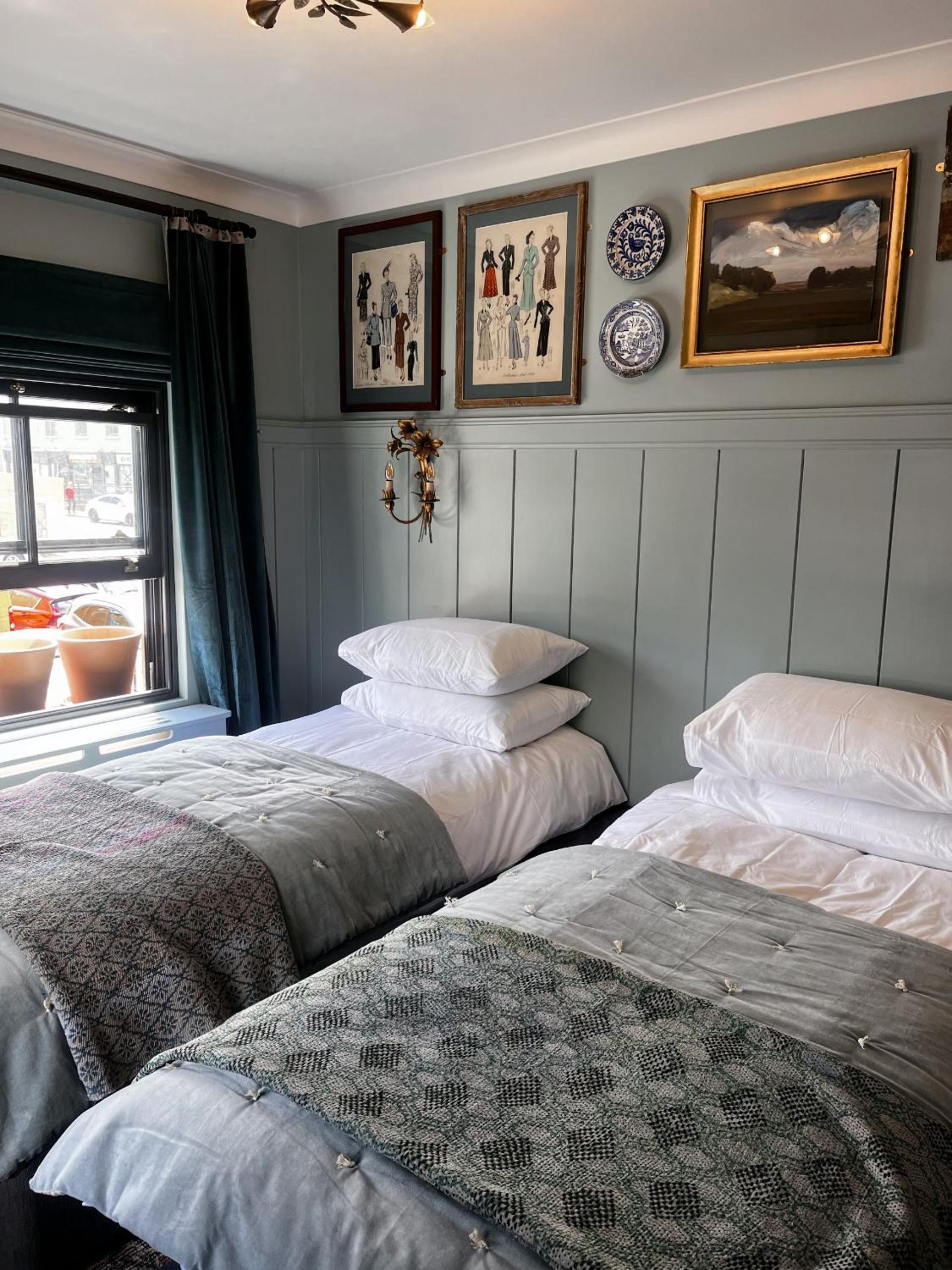 Double or Twin Room - Photo 1