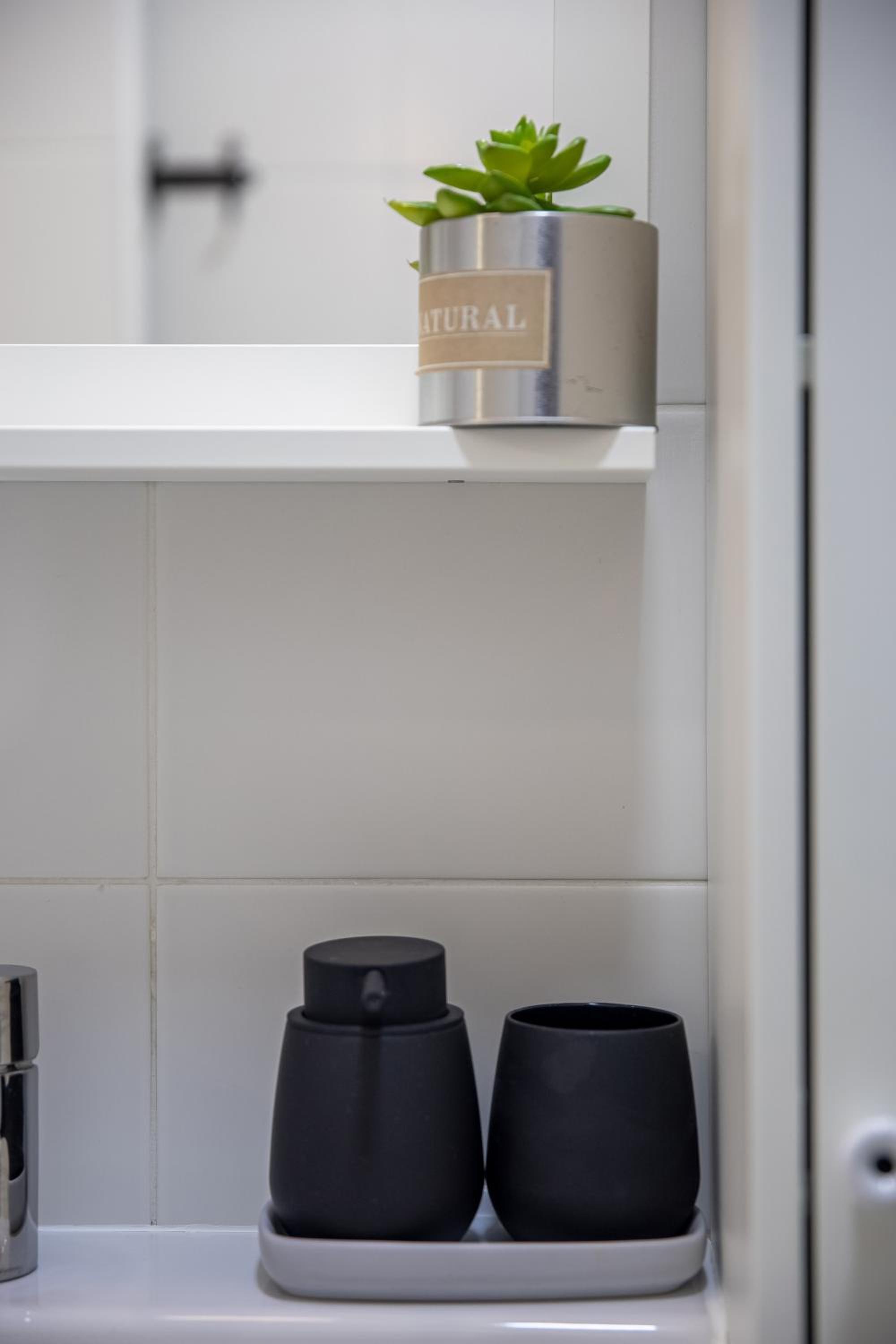 Studio Apartment photo 2