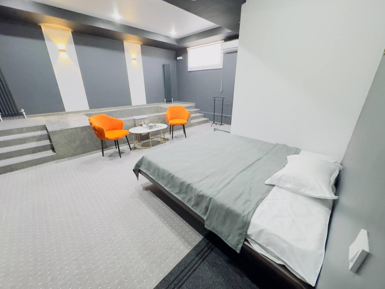 Suite With Private Pool