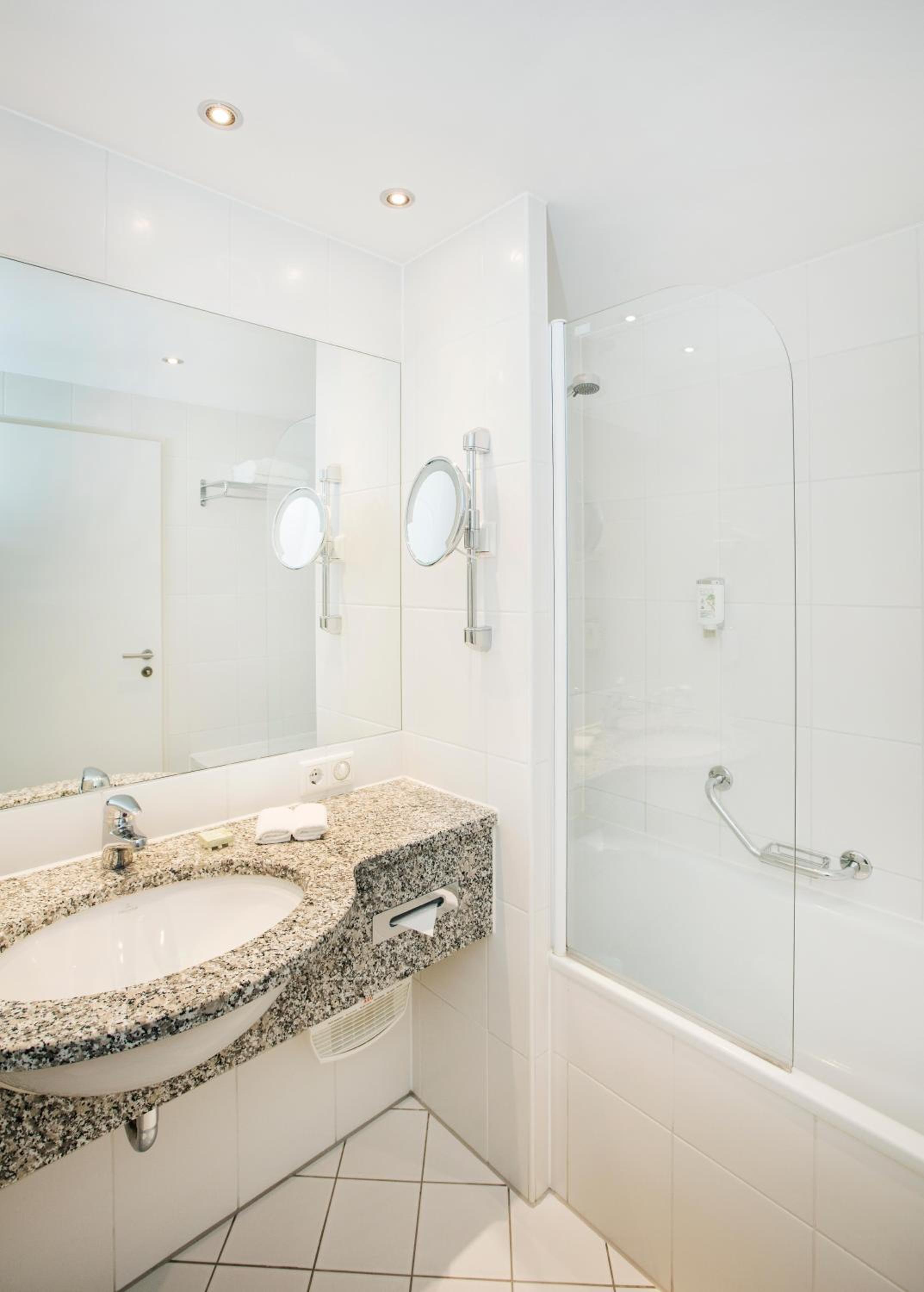 Superior Double Room - Photo 3