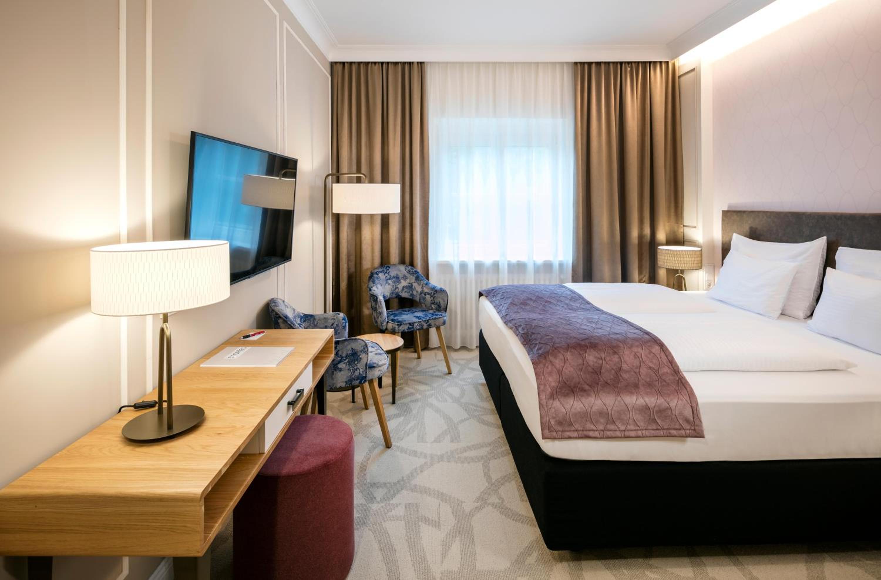Deluxe Double Room - Photo 1