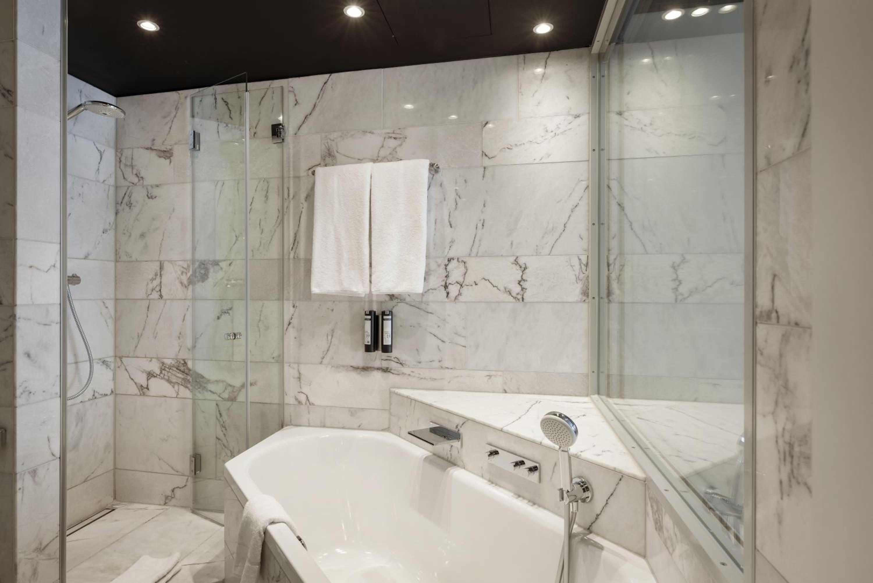 Suite photo 2