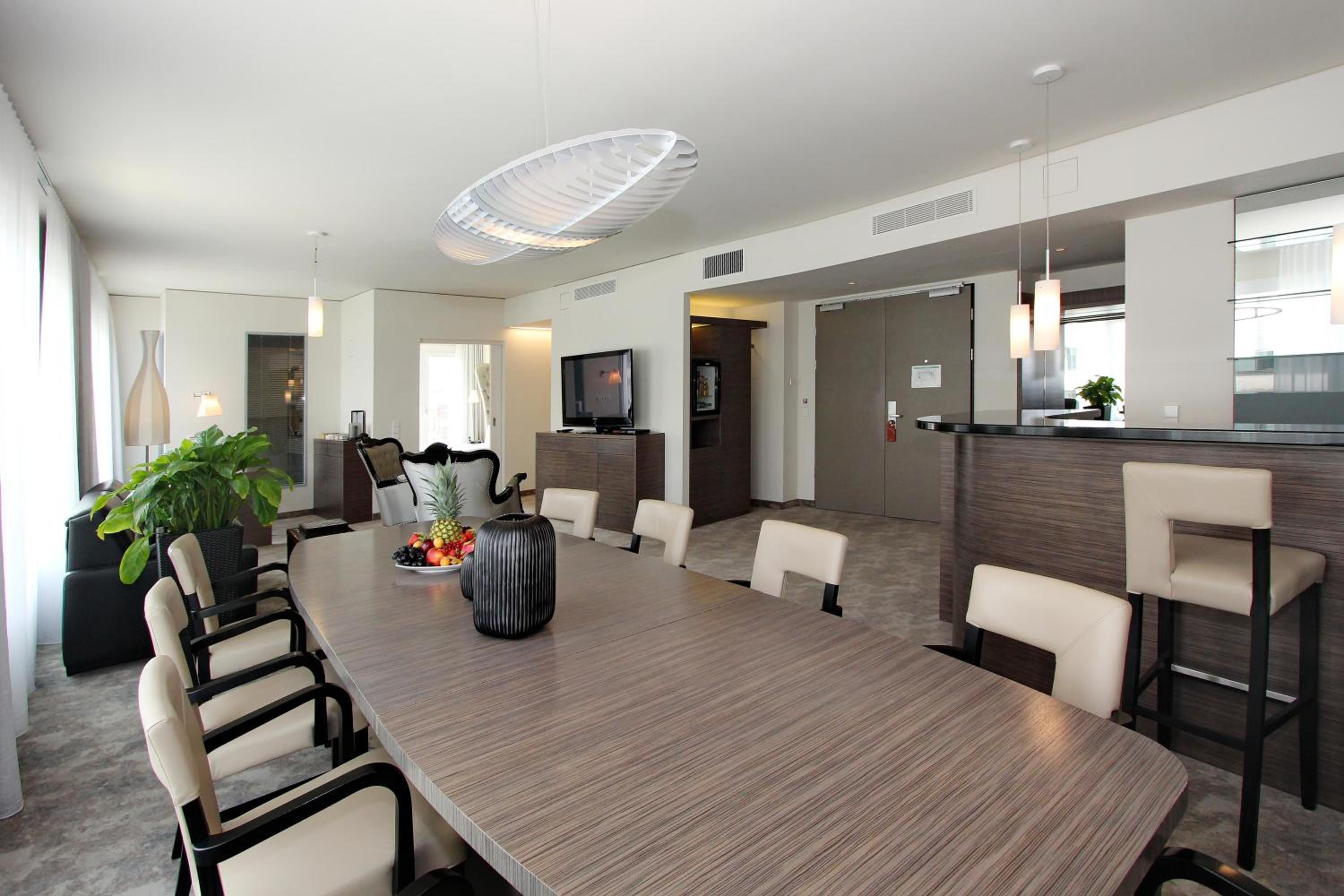 Presidential Suite photo 2
