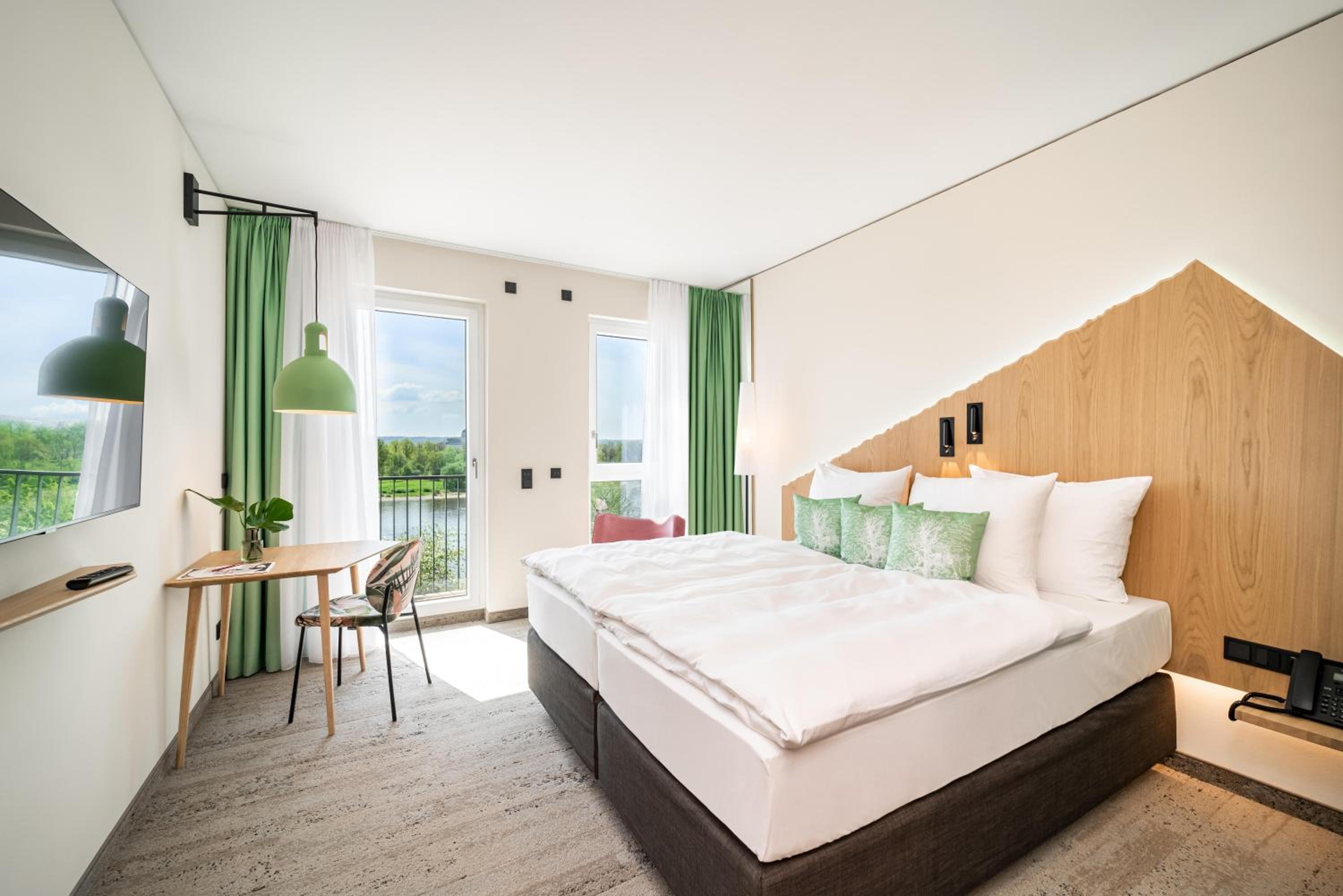 Superior Double or Twin Room - Photo 2