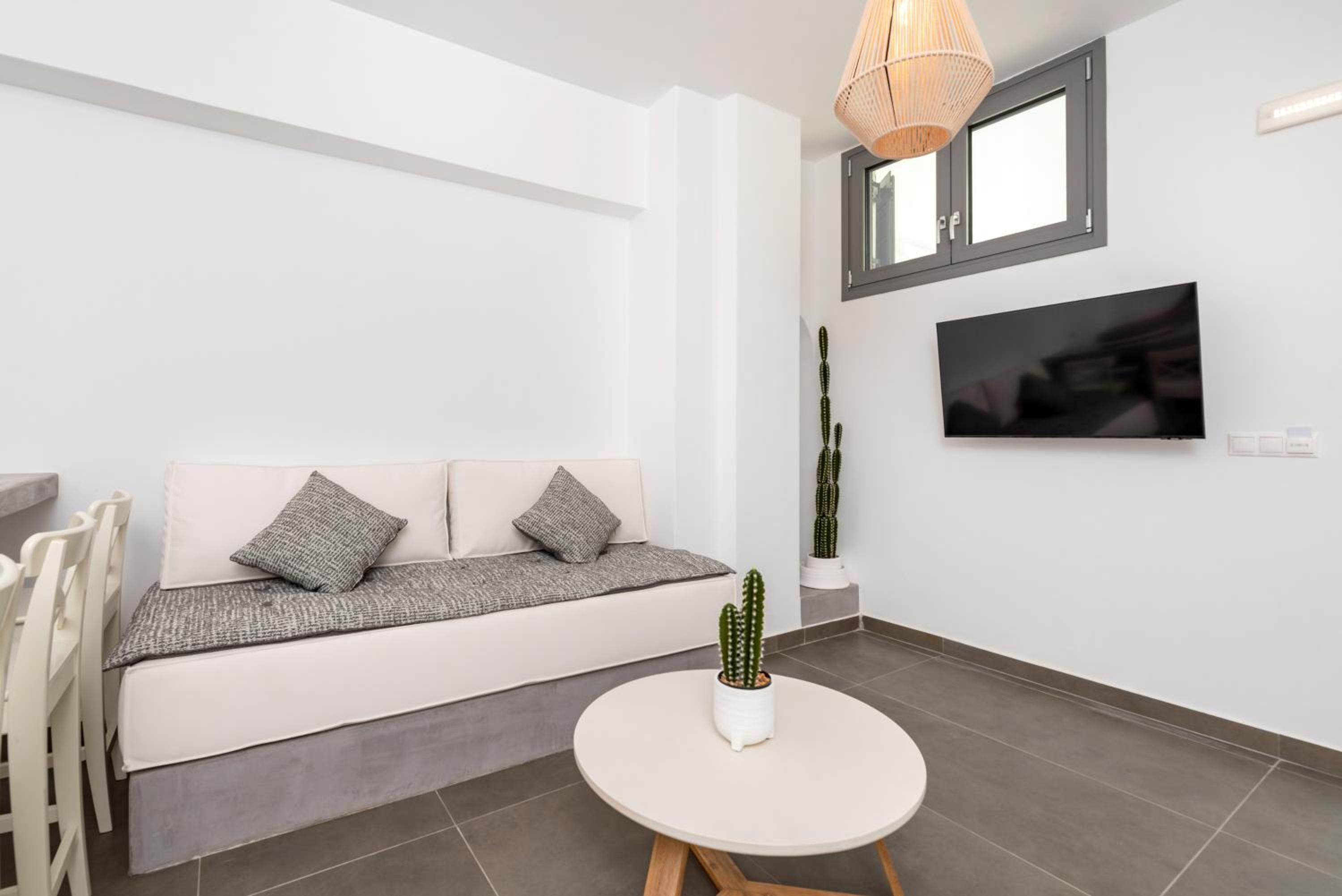 Superior Suite - Photo 49