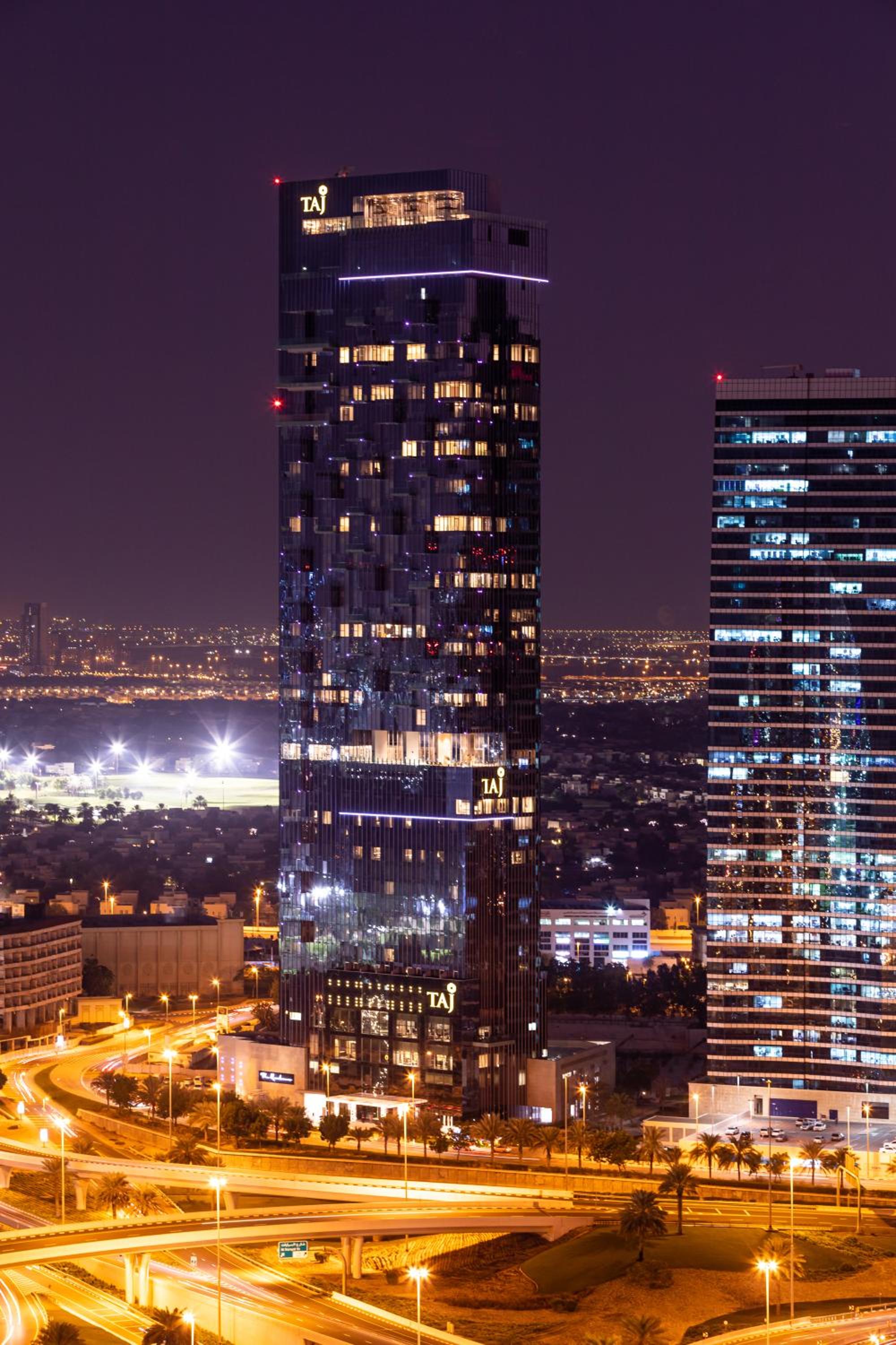 36 Hours Staycation Offer - Family Interconnecting Golf View Room, with 20% off F&B, Early Check-in (6 am) Late Check-out (6 pm) photo 1
