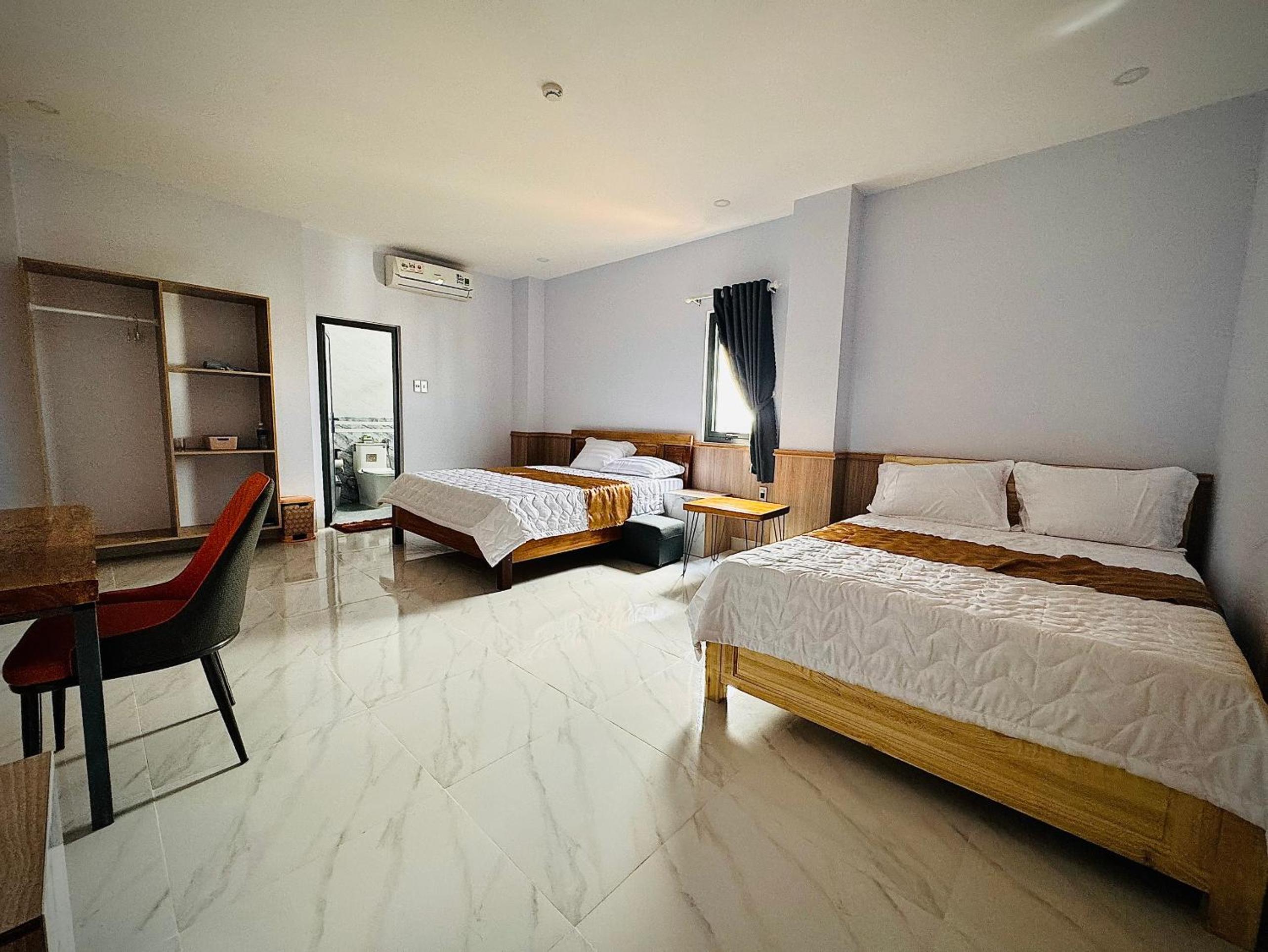 Deluxe Double or Twin Room photo 1