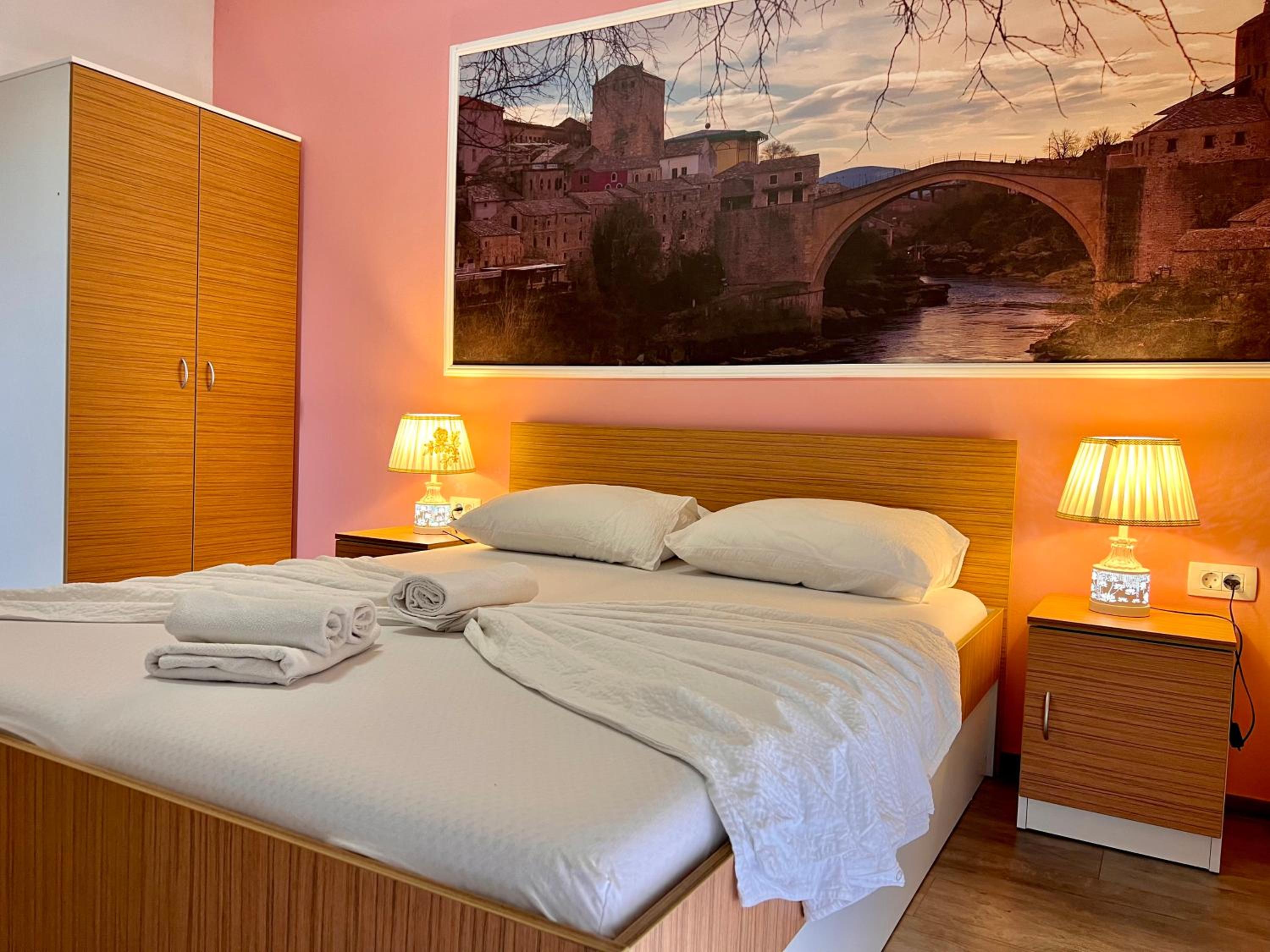 Deluxe Double Room with Balcony - Photo 21