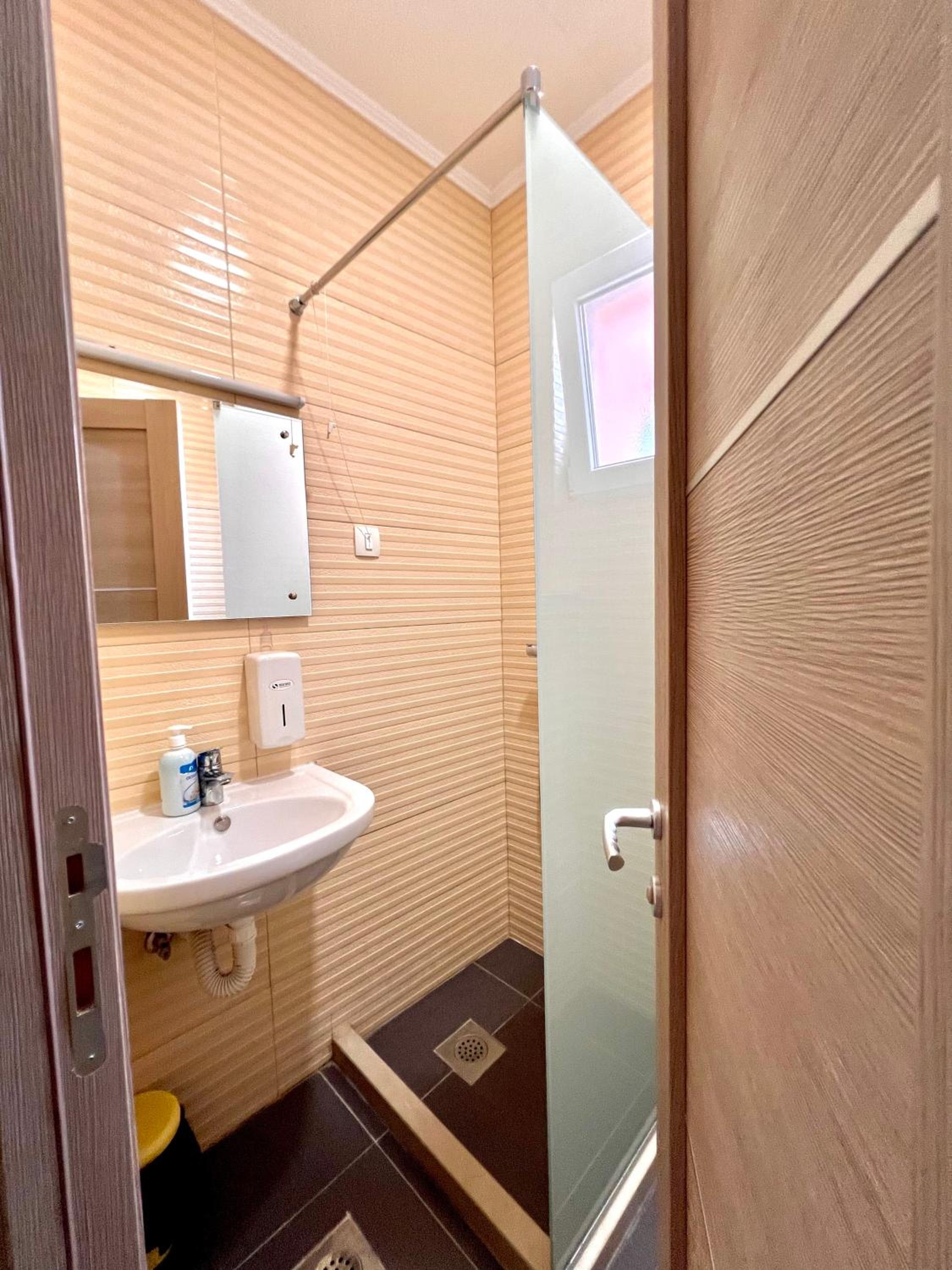 Deluxe Double Room with Balcony - Photo 23