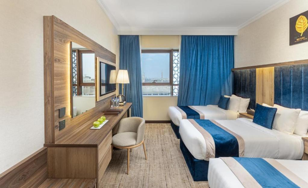 Deluxe Triple Room photo 1