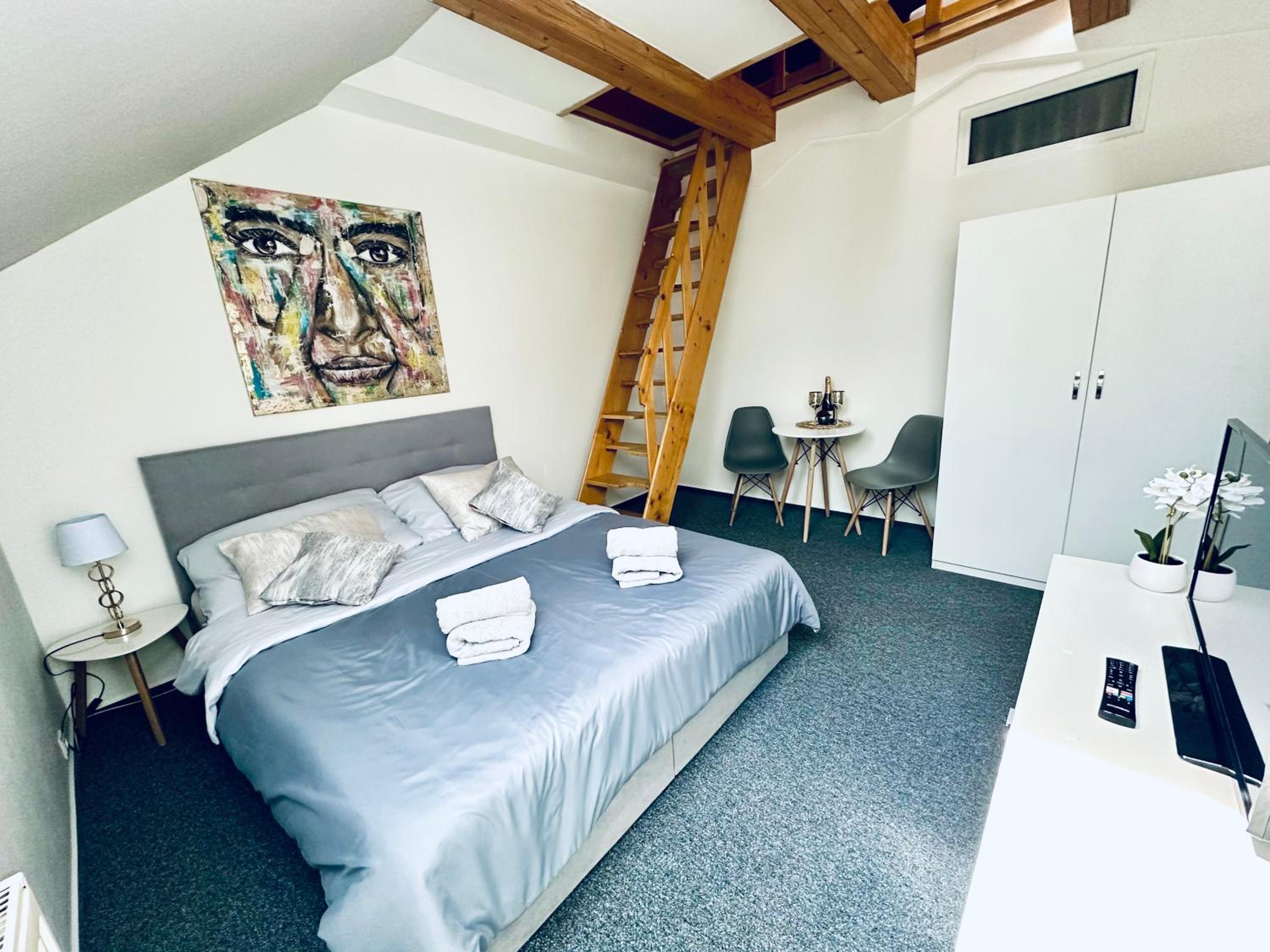 Duplex Quadruple Room