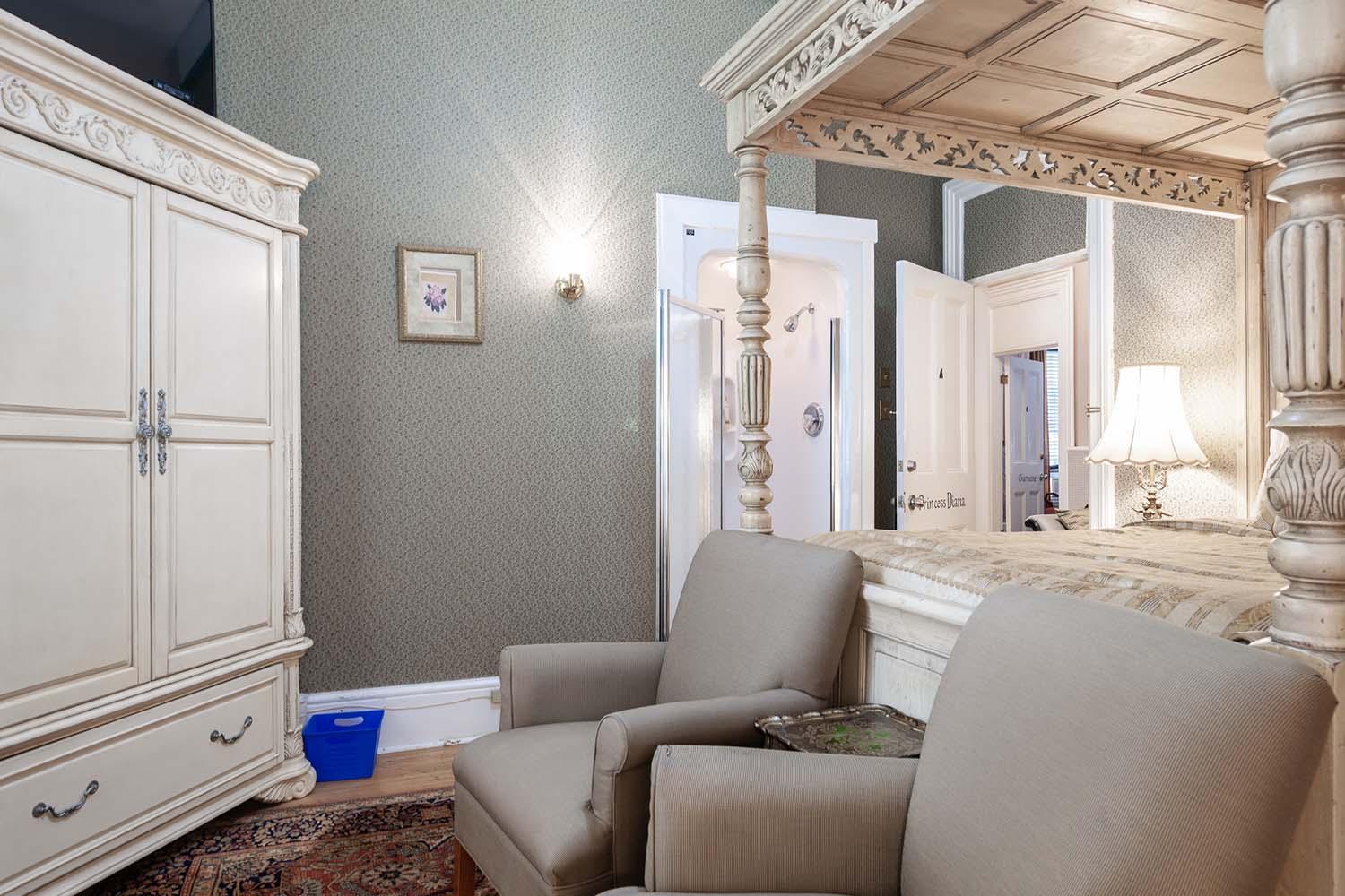 Deluxe Double Room with Shower