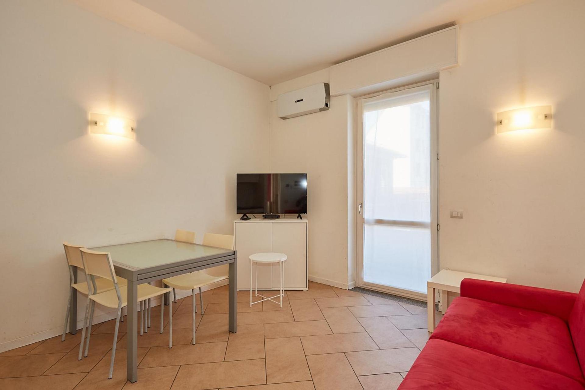 Superior One-Bedroom Apartment with Balcony