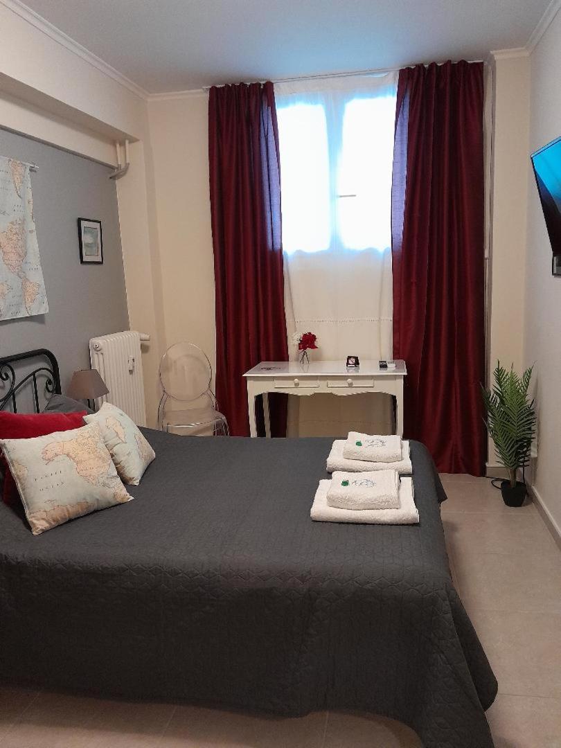 Deluxe Studio