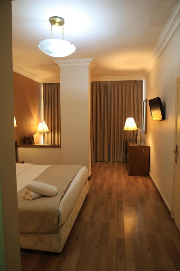 Standard Double Room photo 2