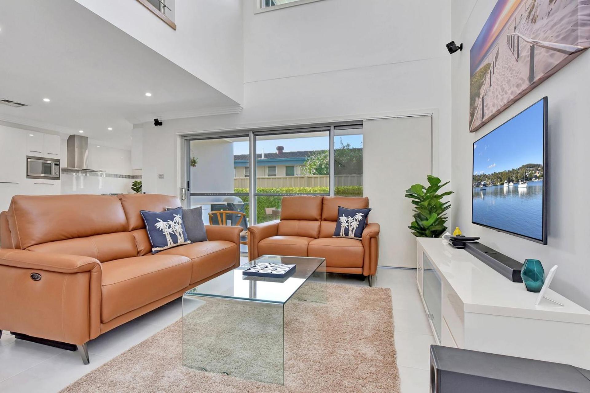 Four-Bedroom House photo 1
