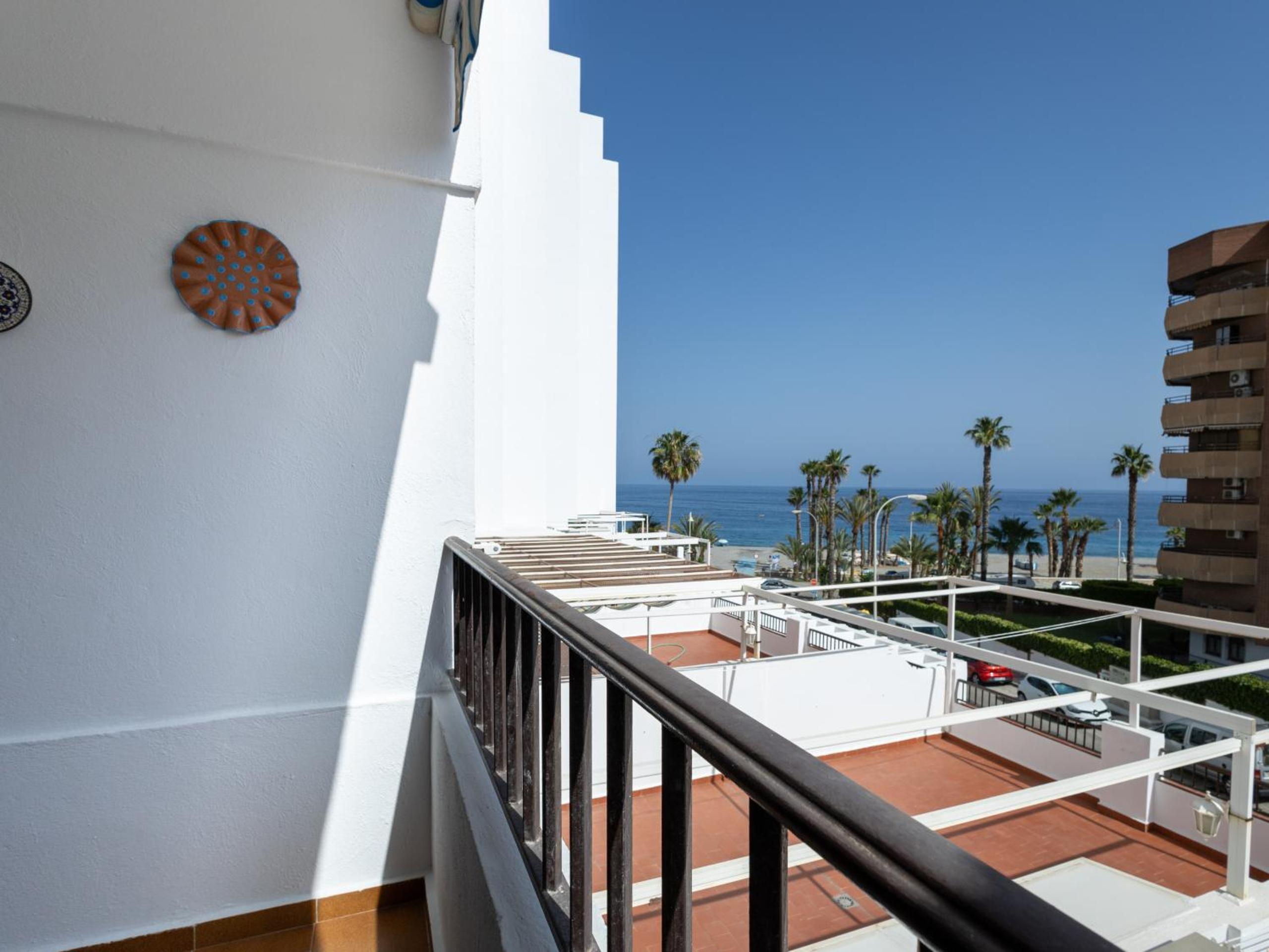 Apartment with Sea View photo 3