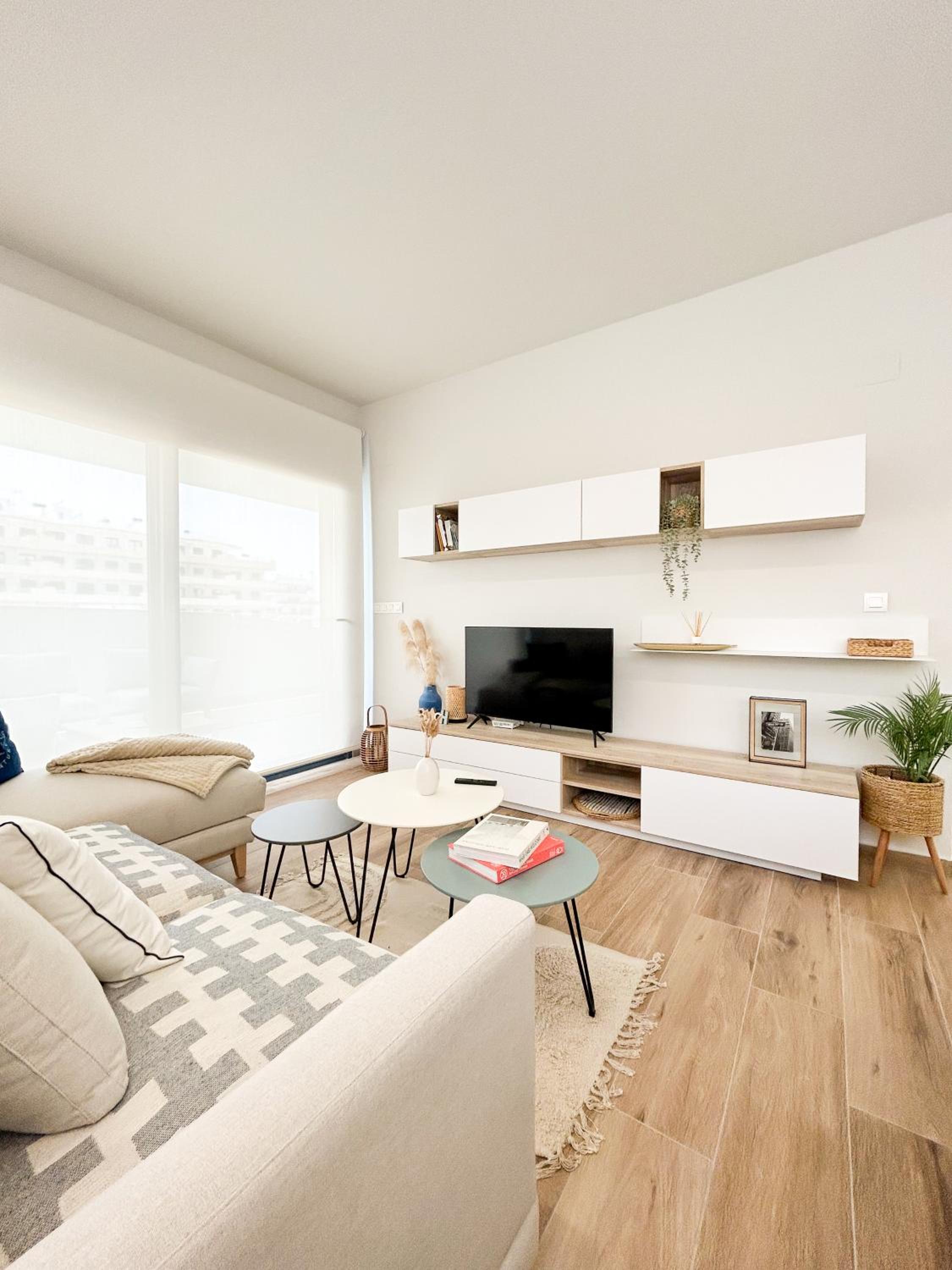Apartment with View and Balcony photo 3