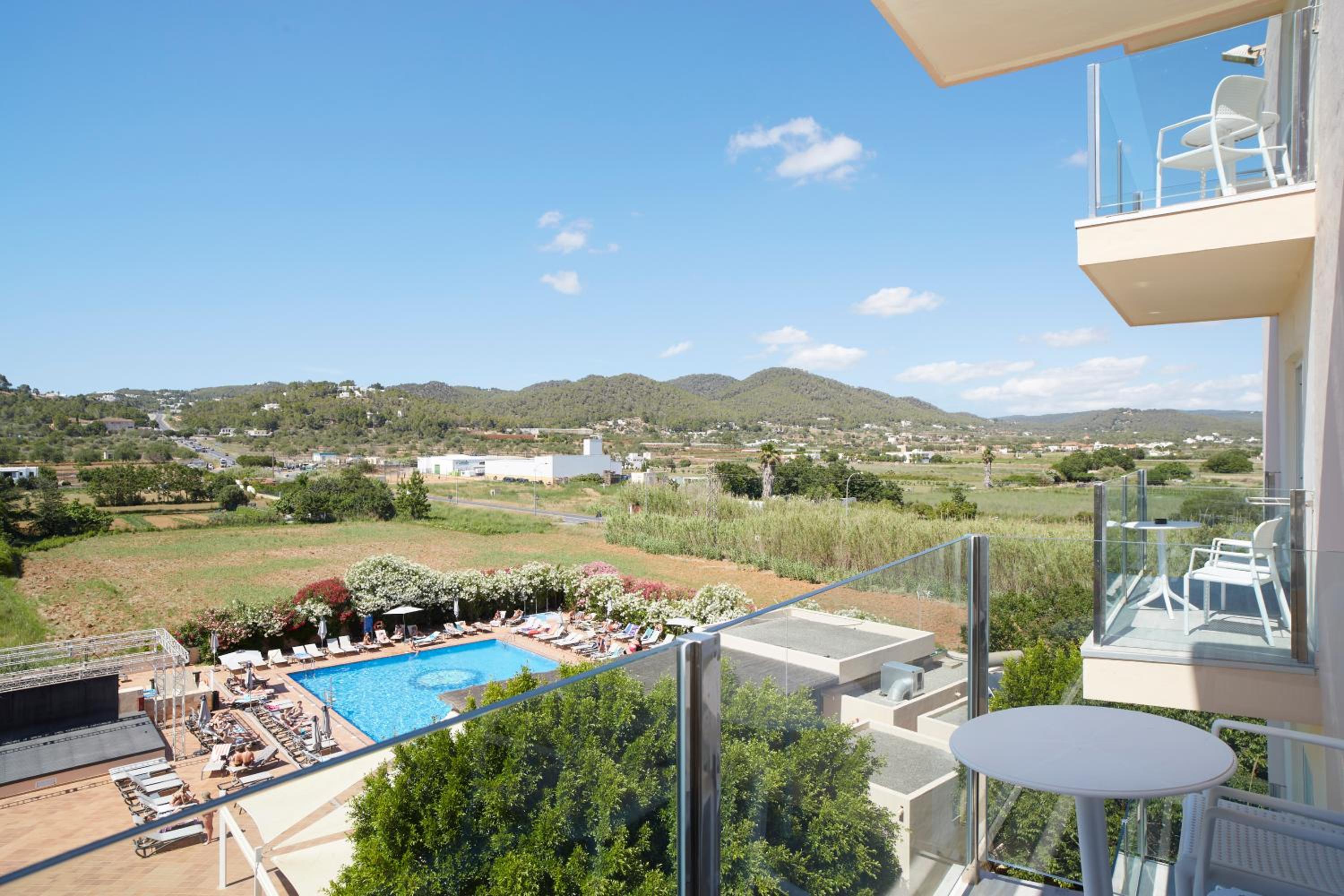Premium Superior Double Room Pool View  - Photo 2