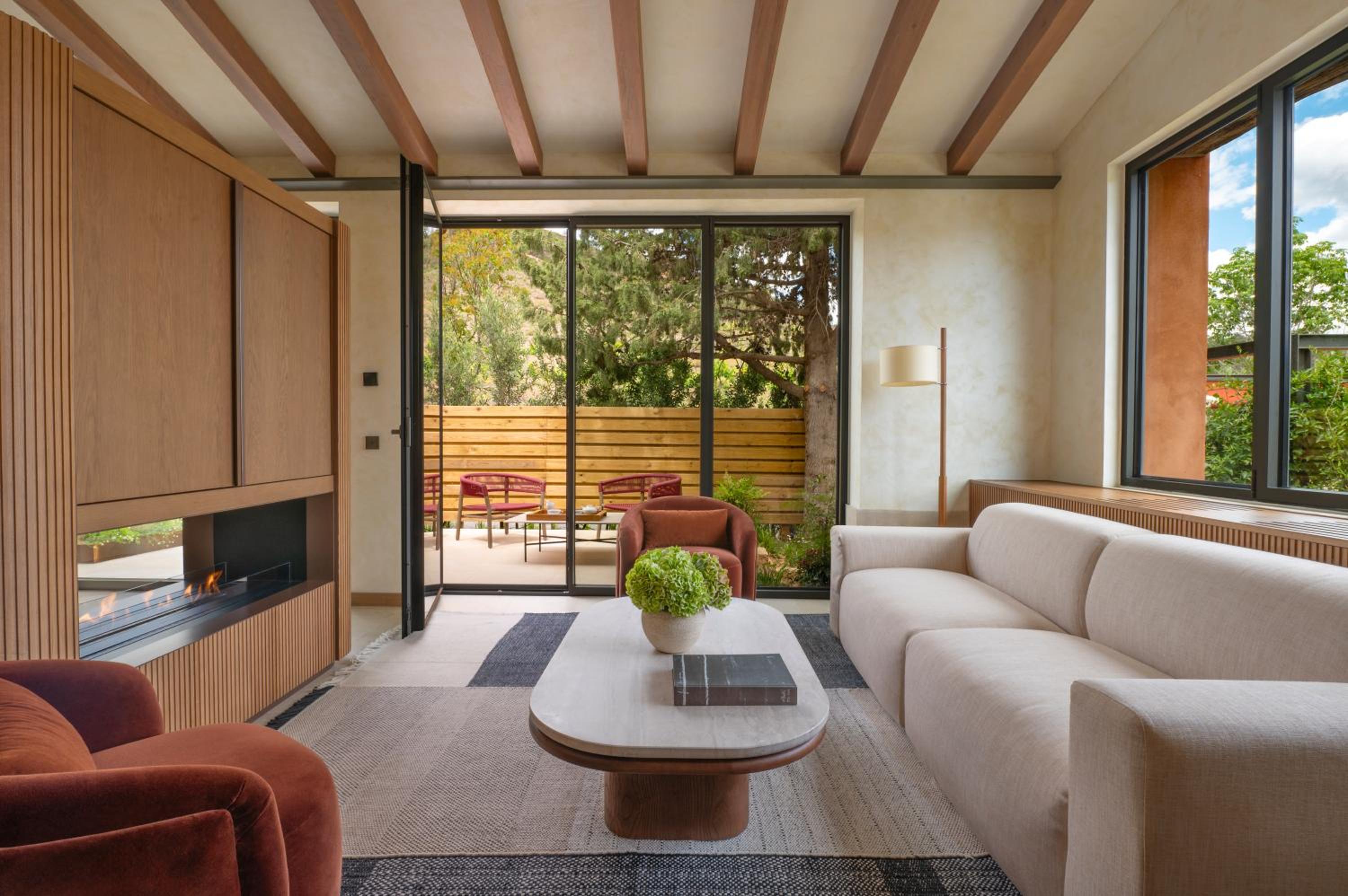 Suite with Terrace - Photo 9