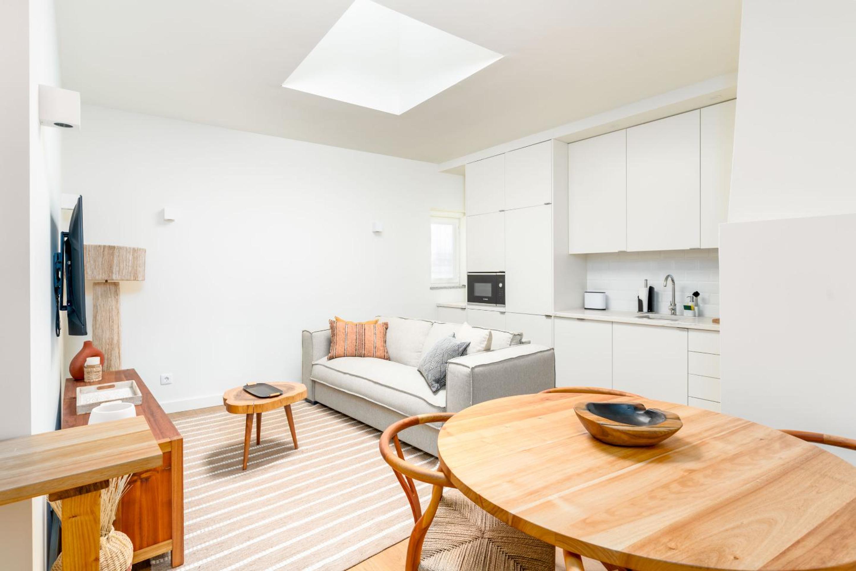 Two-Bedroom Apartment with Terrace photo 2