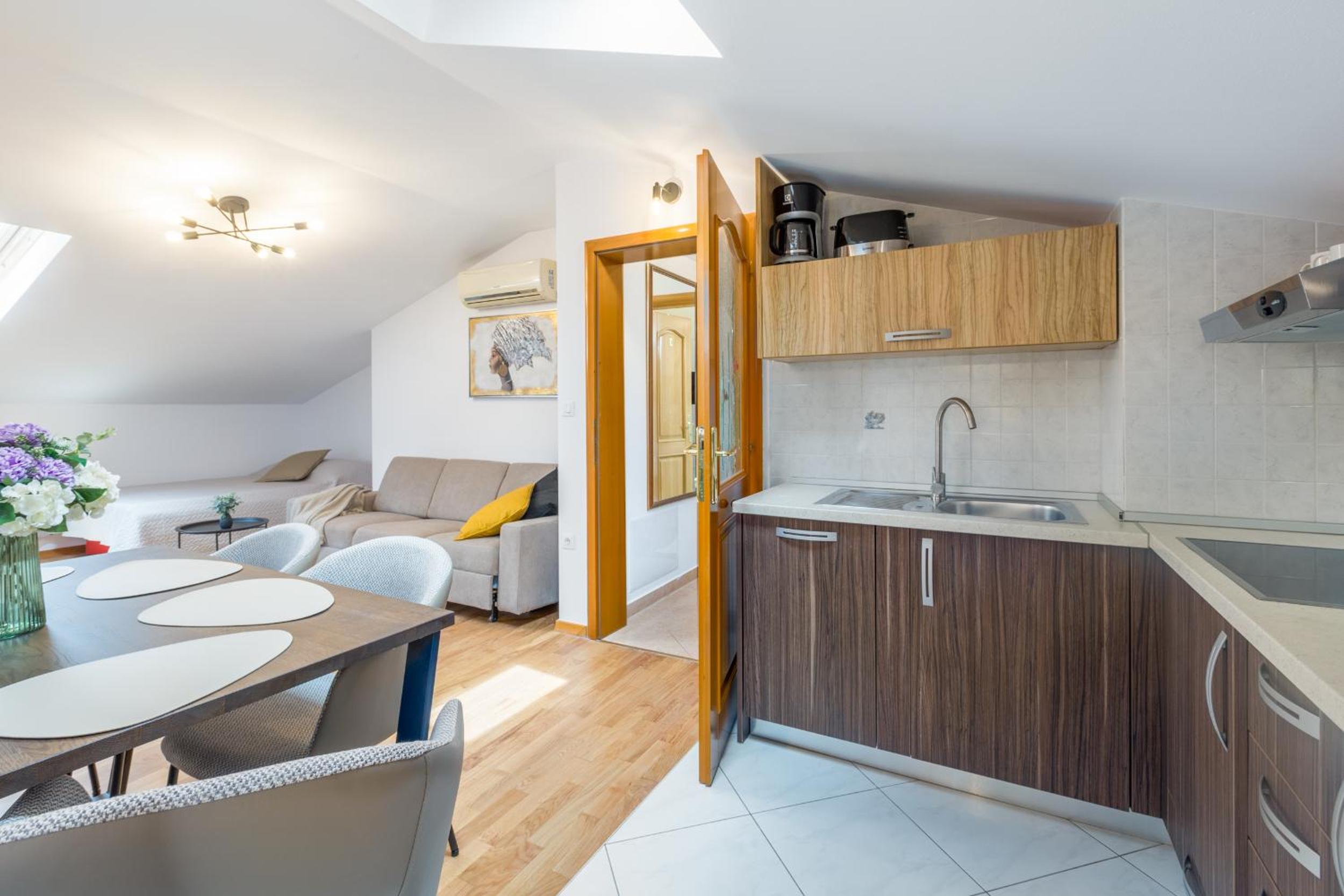 Apartment with Sea View photo 3