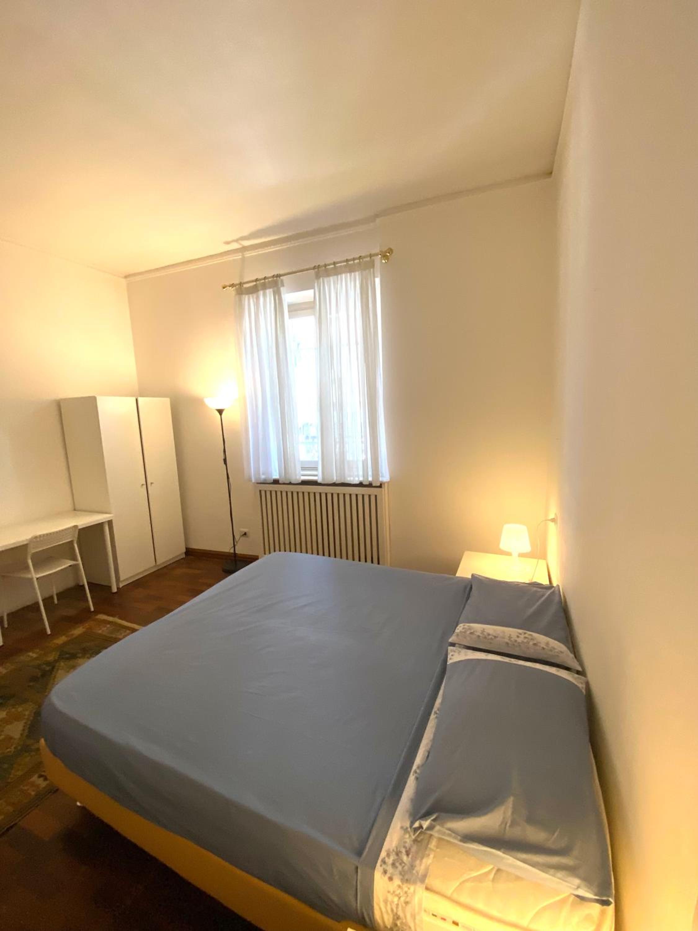 Three-Bedroom Apartment with Balcony